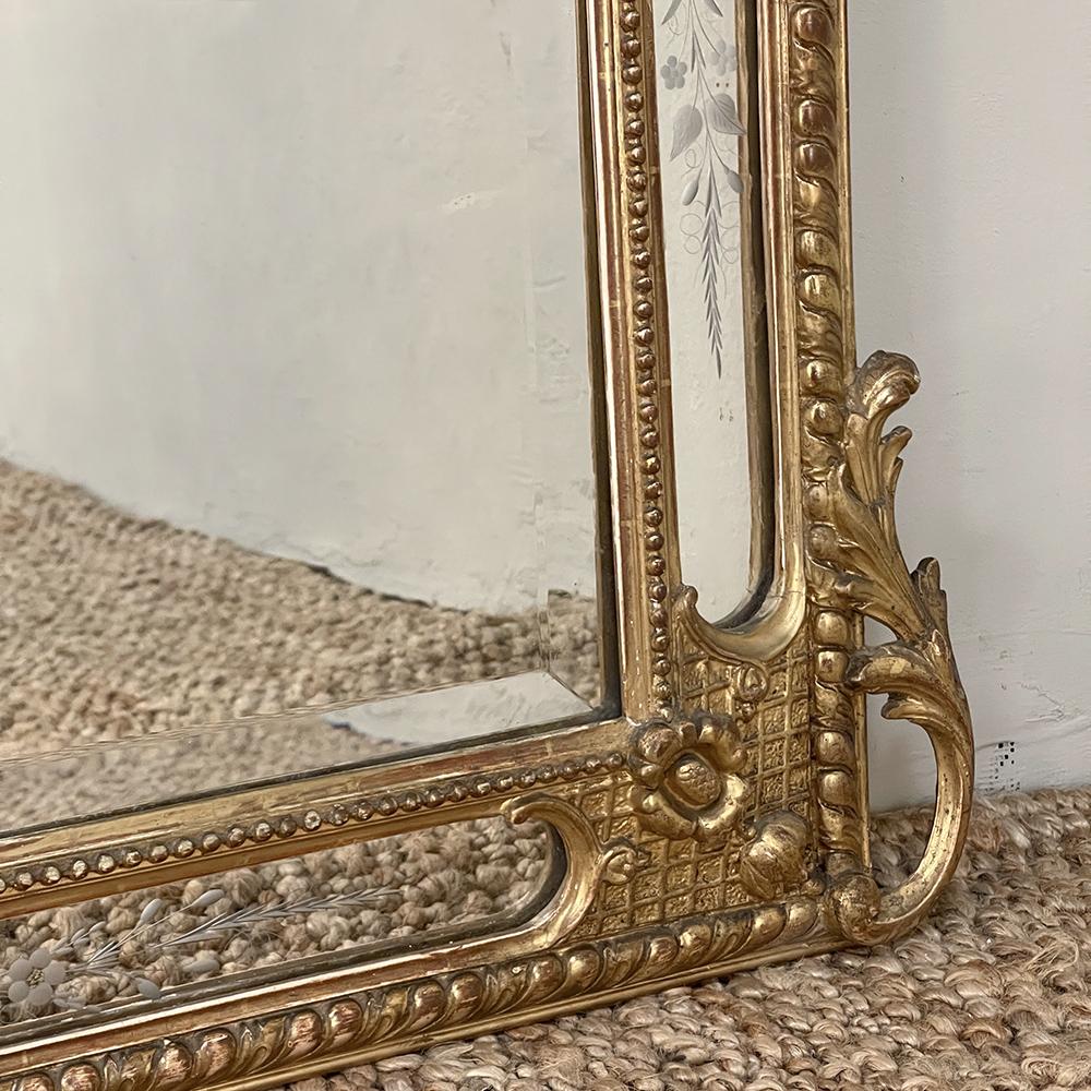 19th Century French Napoleon III Period Gilded Mirror For Sale 4