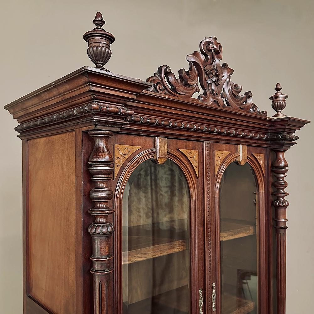 19th Century French Napoleon III Period Neoclassical Mahogany Bookcase For Sale 4