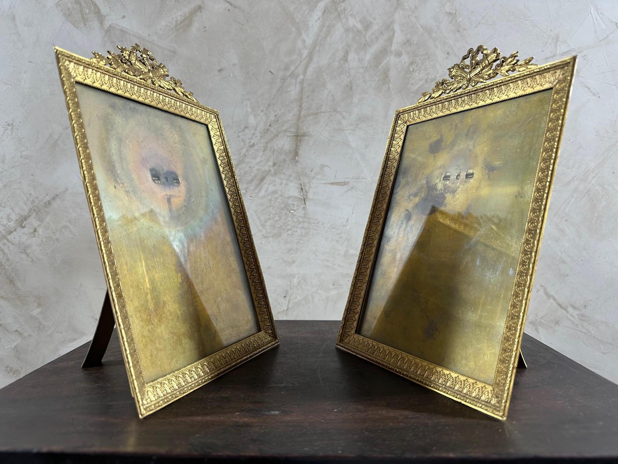 Louis XVI 19th century French Napoleon III Period Pair of Gilded Bronze Picture Frames