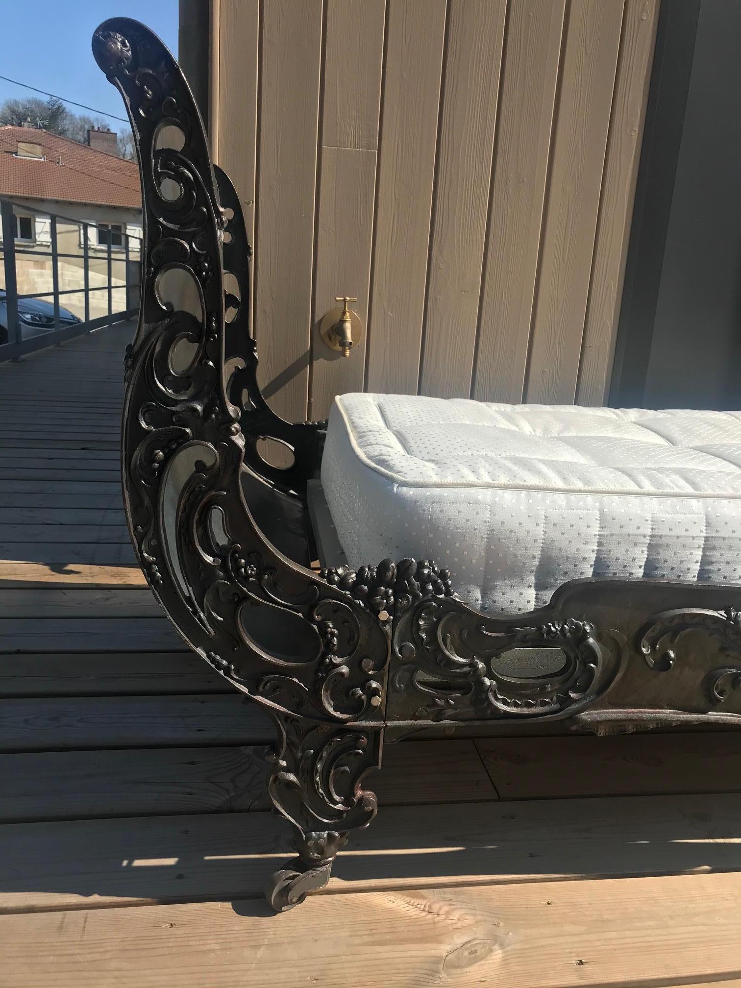 19th Century French Napoleon III Period Rolling Black Metal Single Bed 2