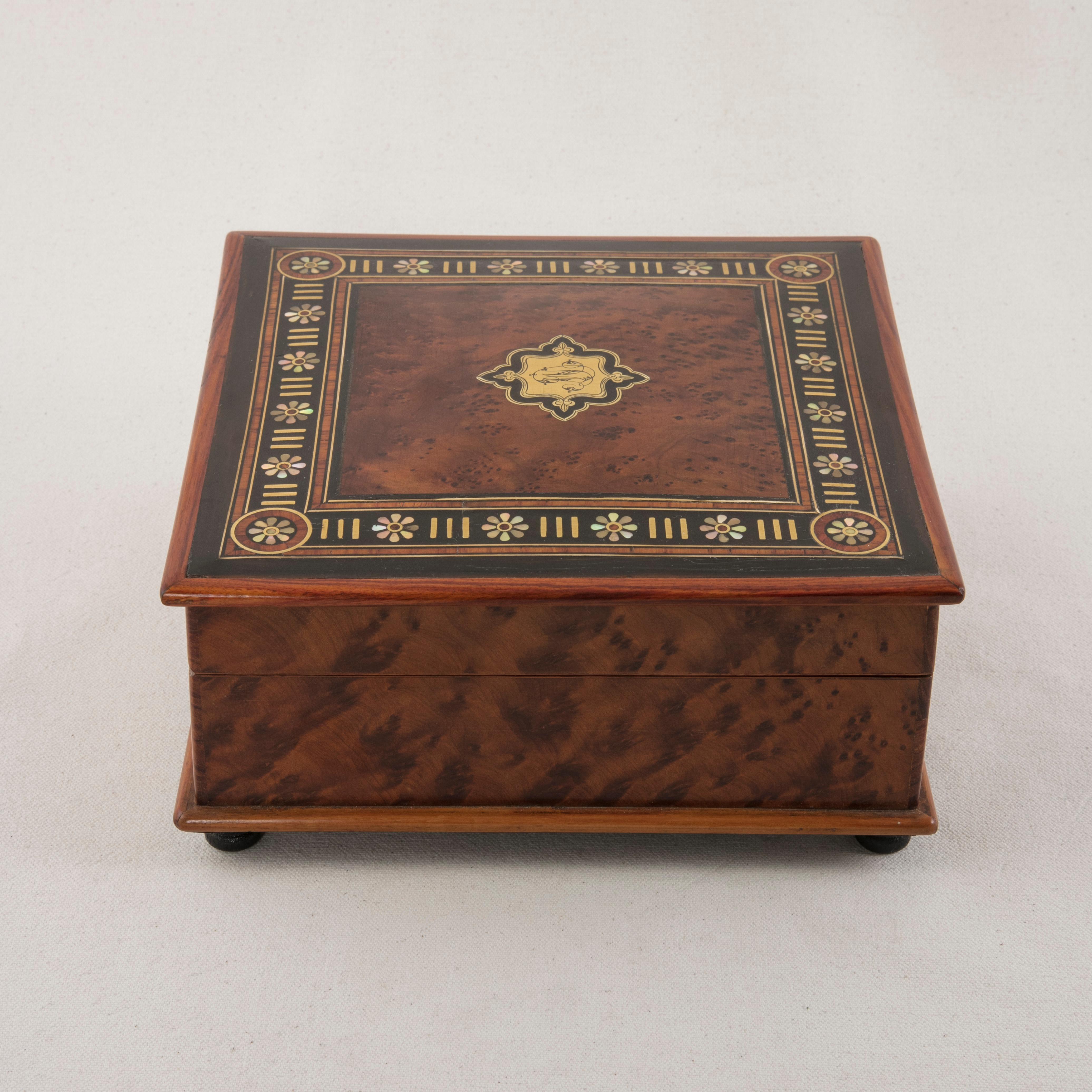 19th Century French Napoleon III Period Rosewood and Thuya Wood Marquetry Box 1