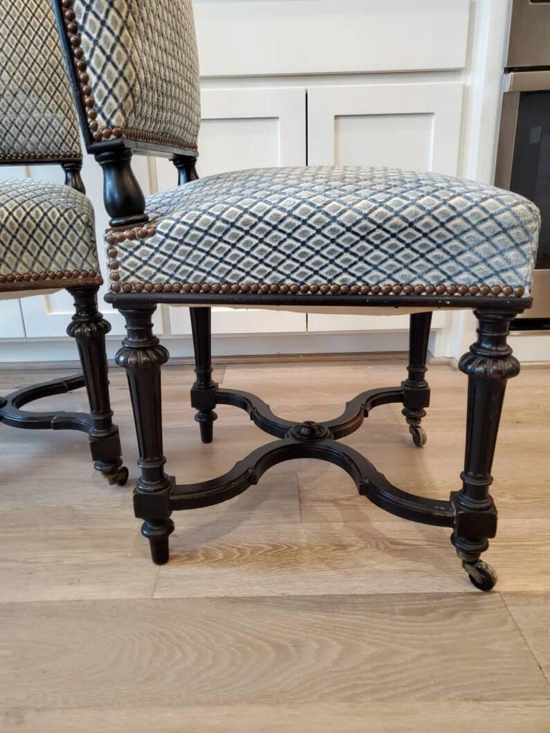 Sedie da pranzo imbottite francesi del XIX secolo, periodo Napoleone III, set di 4 pezzi In condizioni buone in vendita a Forney, TX