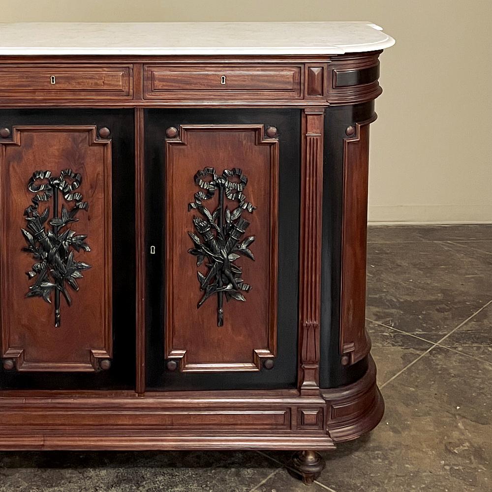 19th Century French Napoleon III Period Walnut Buffet with Carrara Marble For Sale 5