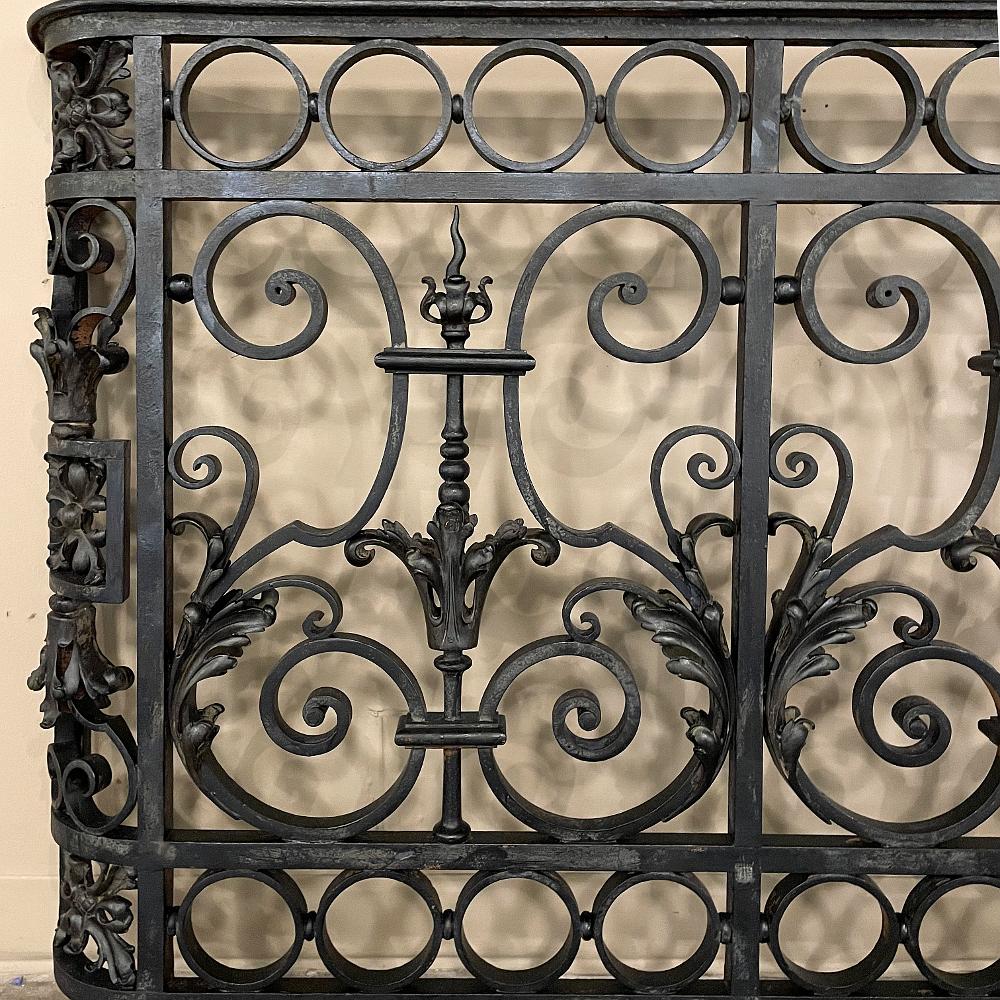 19th Century French Napoleon III Period Wrought Iron Balustrade, Window Guard For Sale 8