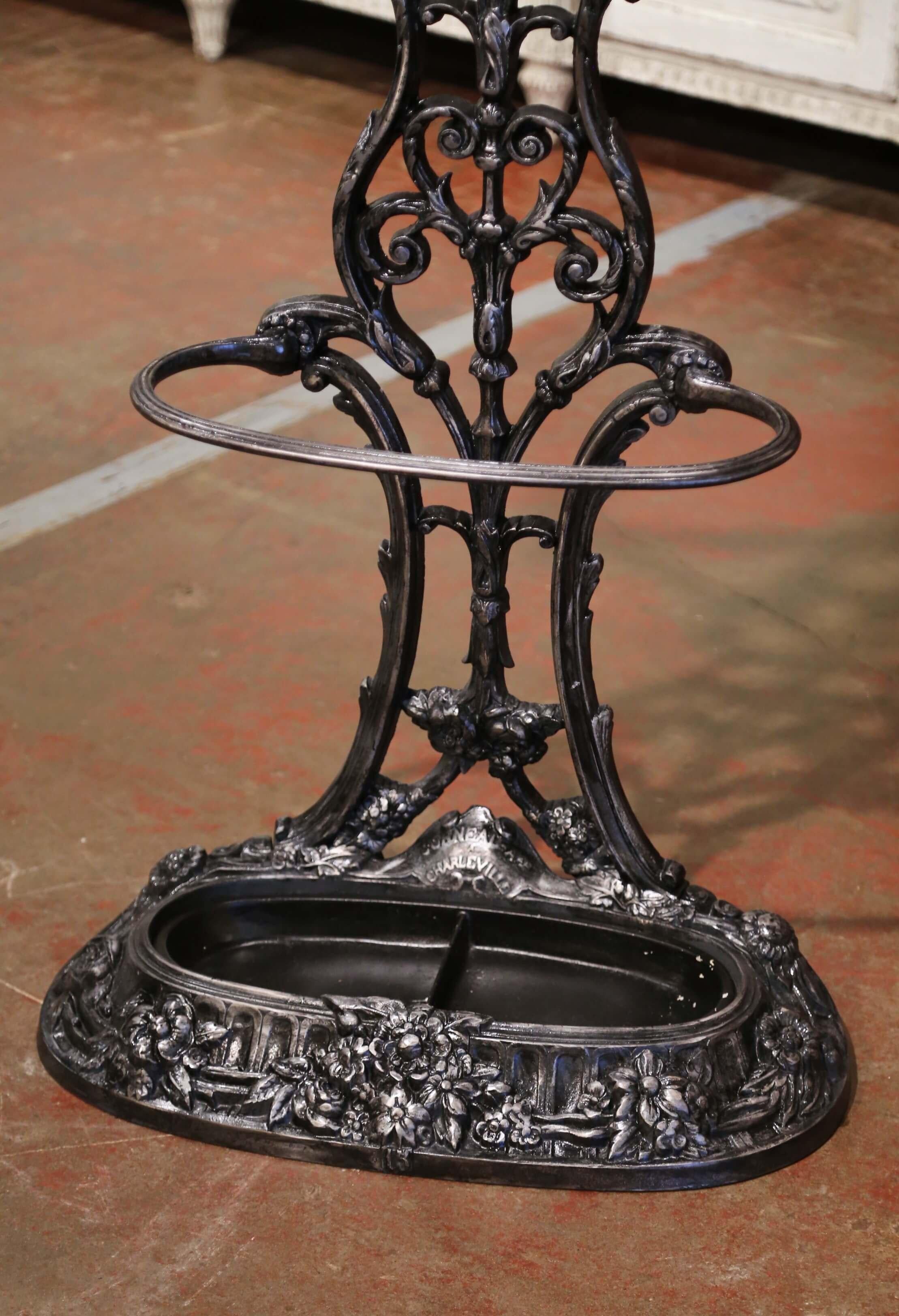 Hand-Crafted 19th Century French Napoleon III Polished Iron Hall Stand Signed Corneau Freres For Sale