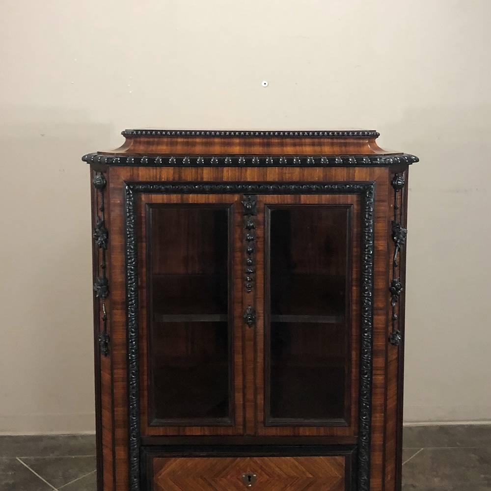 Mid-19th Century 19th Century French Napoleon III Rosewood Ebonized Vitrine, Display Cabinet