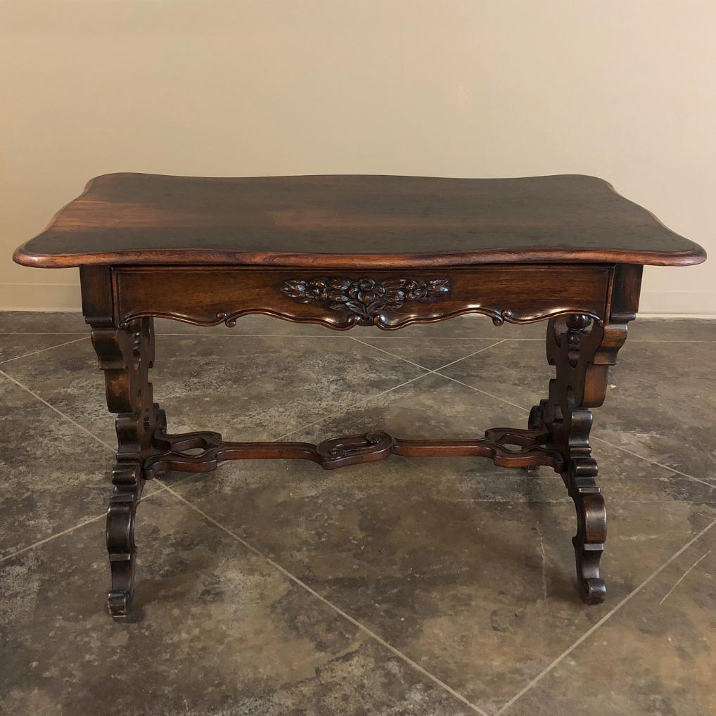 19th Century French Napoleon III Rosewood Writing Desk In Good Condition In Dallas, TX