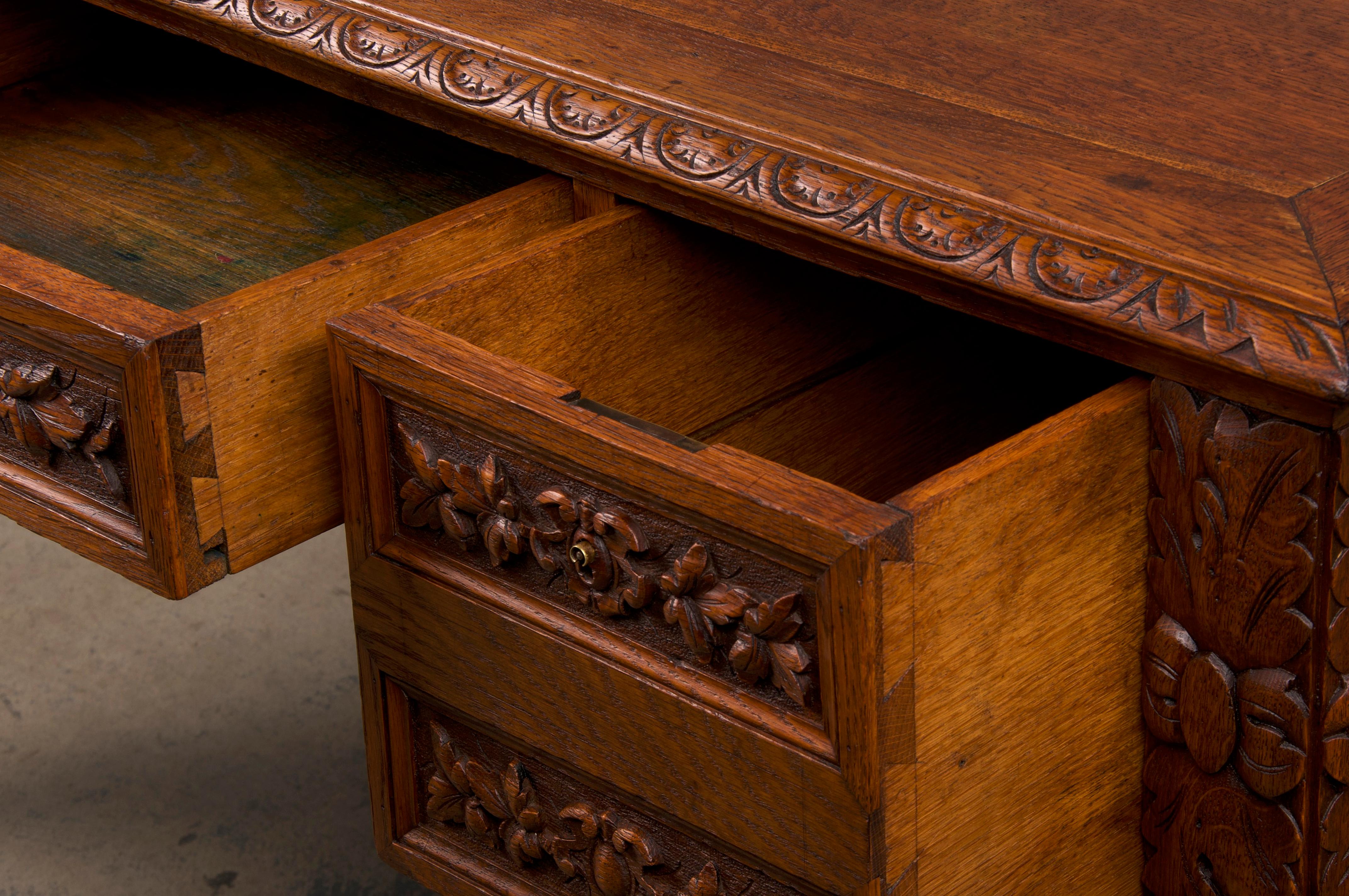19th Century French Napoleon III Style Oak Writing Desk 5