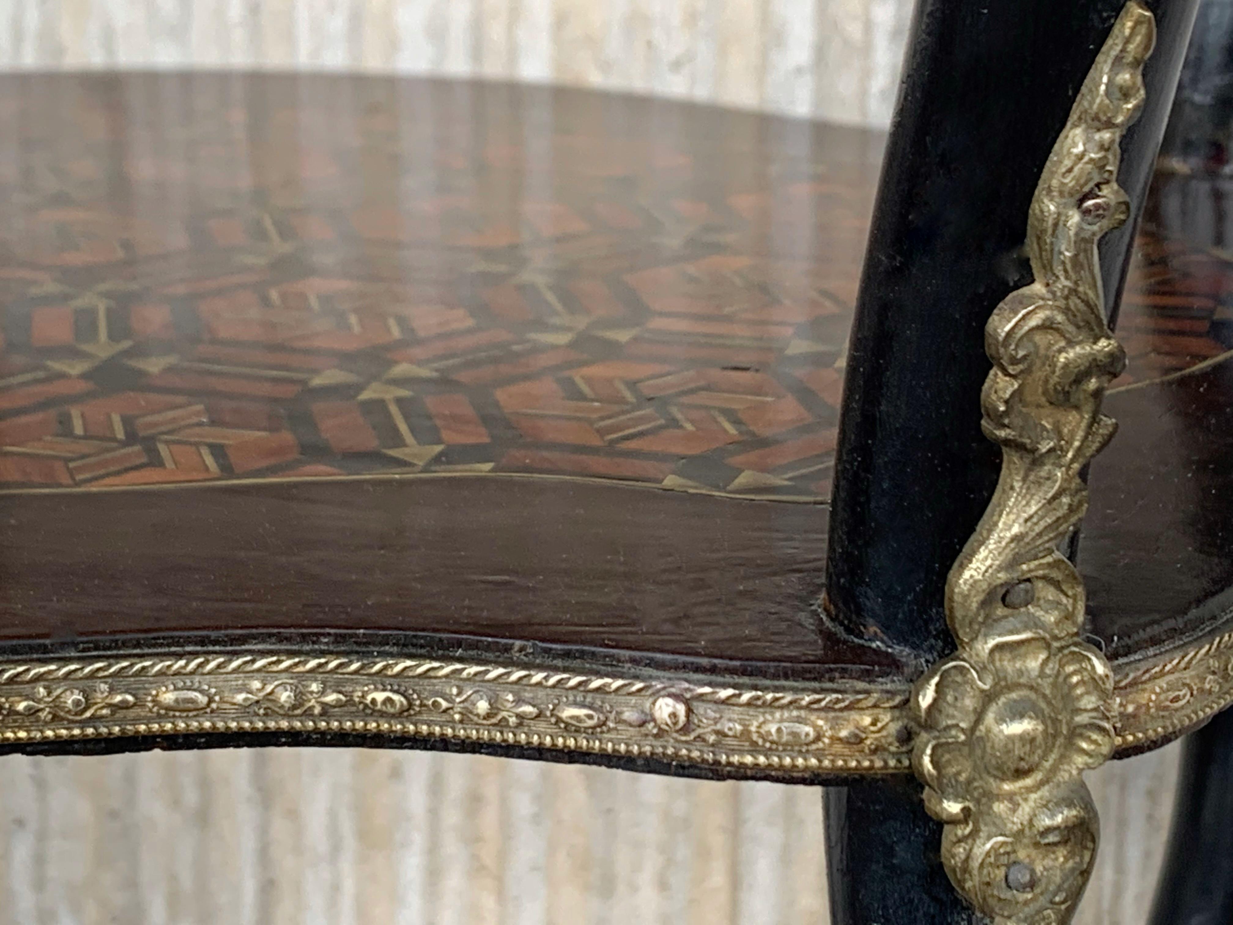19th Century French Napoleon III Three-Tier Marquetry Étagère, circa 1860 For Sale 7