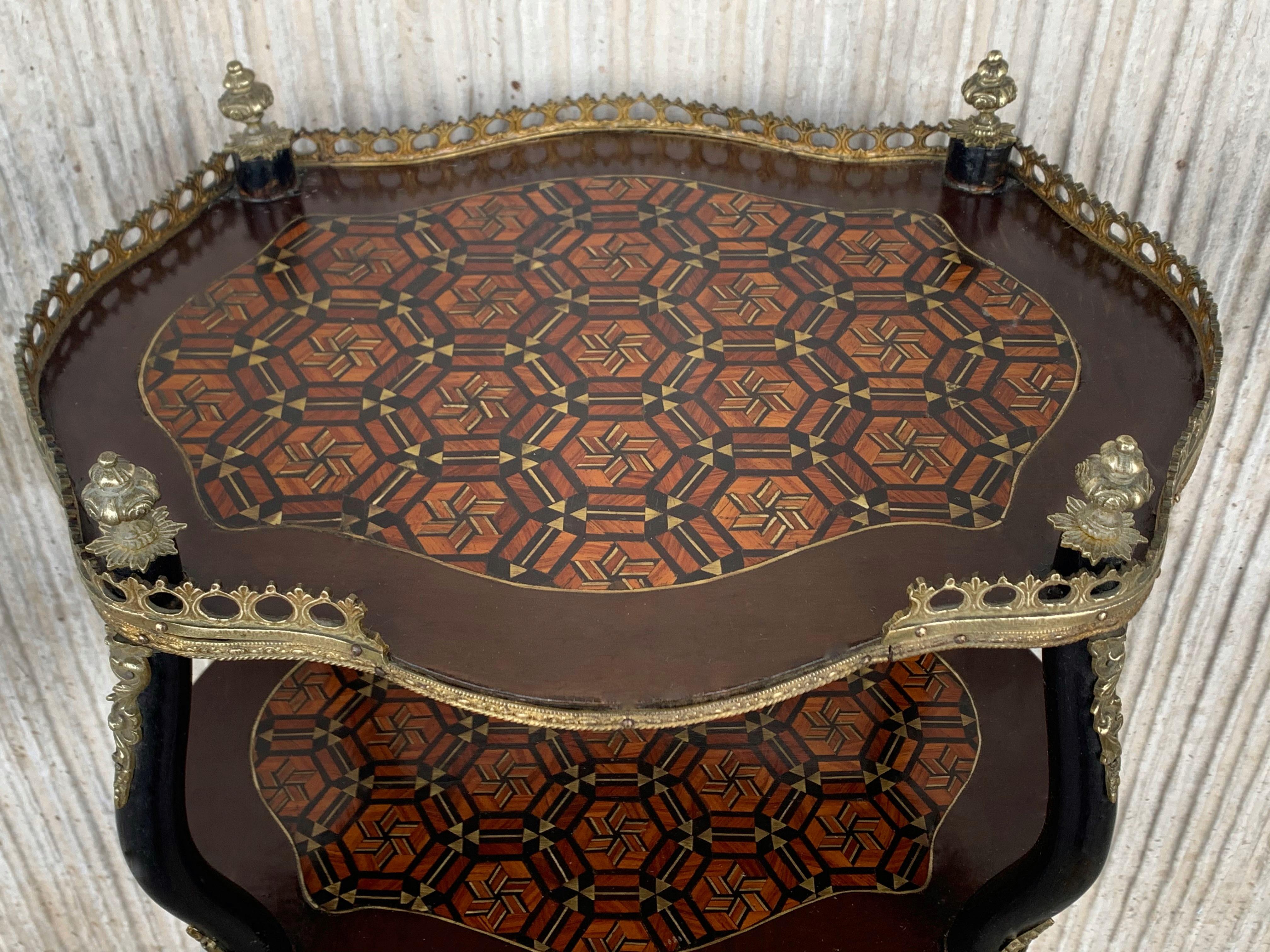 19th Century French Napoleon III Three-Tier Marquetry Étagère, circa 1860 For Sale 4