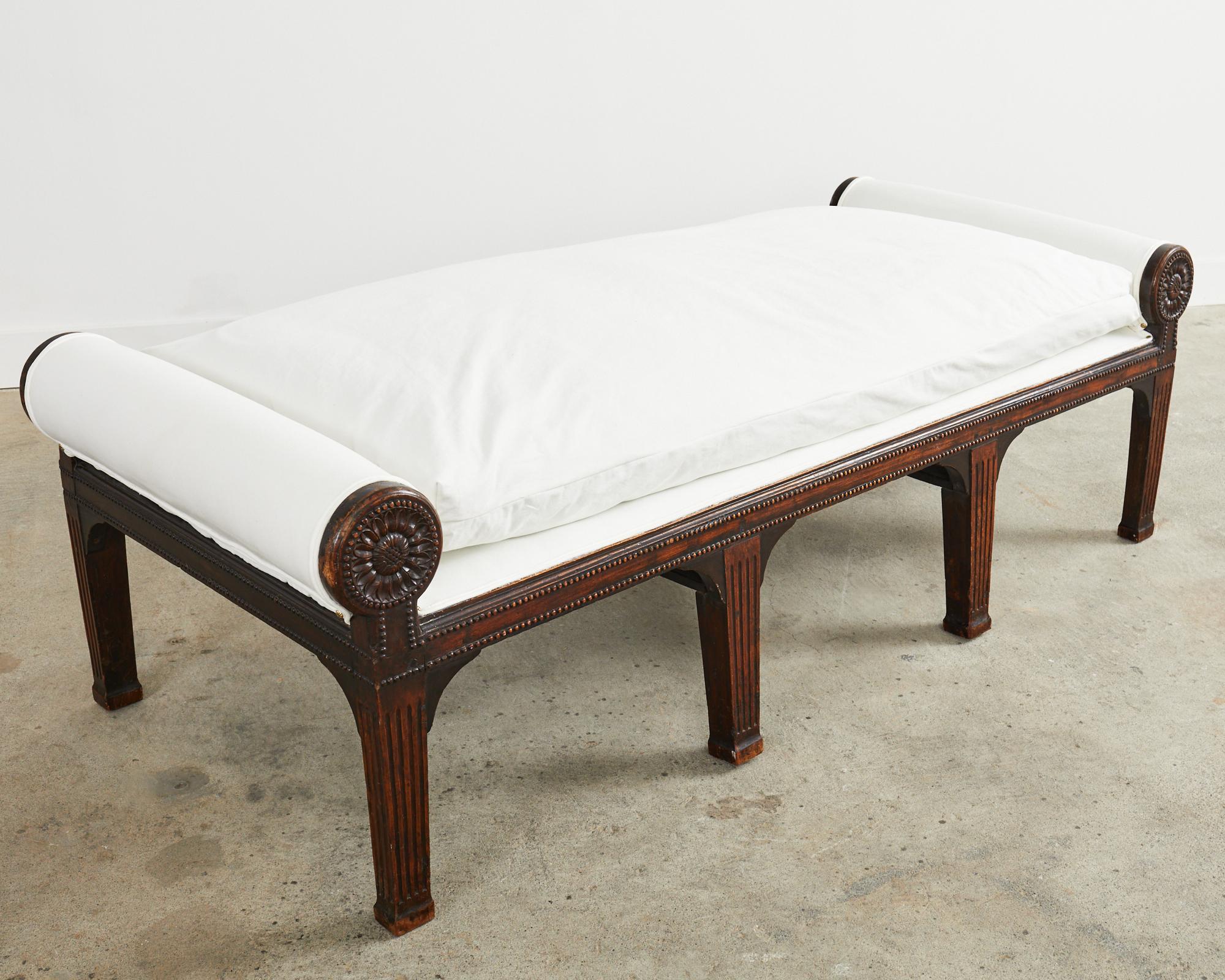 19th Century French Napoleon III Walnut Daybed or Bench For Sale 5