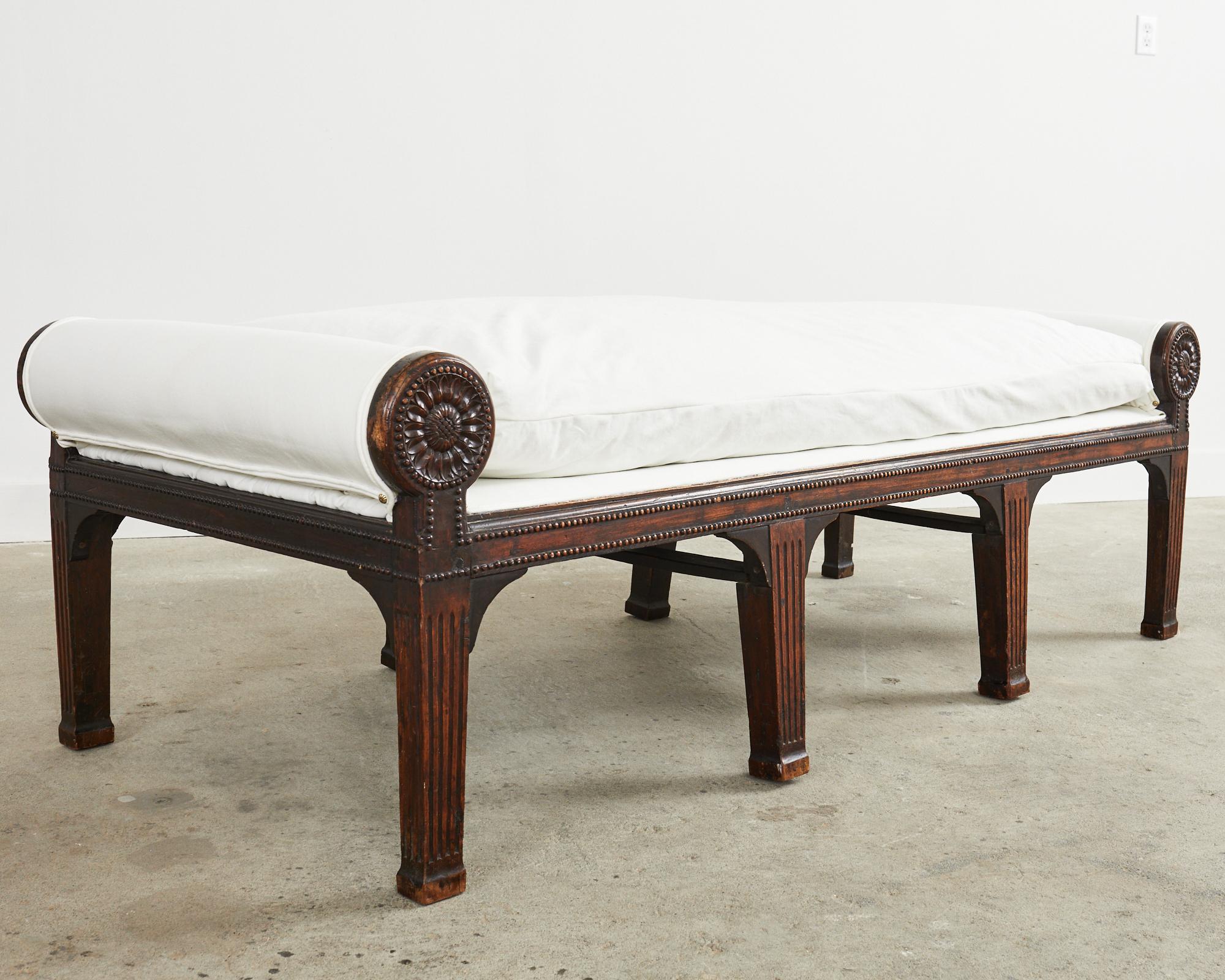 19th Century French Napoleon III Walnut Daybed or Bench For Sale 3