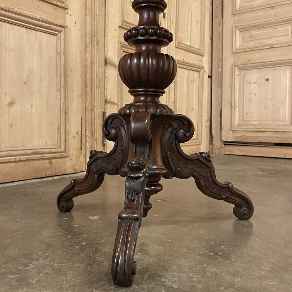 19th Century French Napoleon III Walnut Pie Crust Center Table For Sale 2