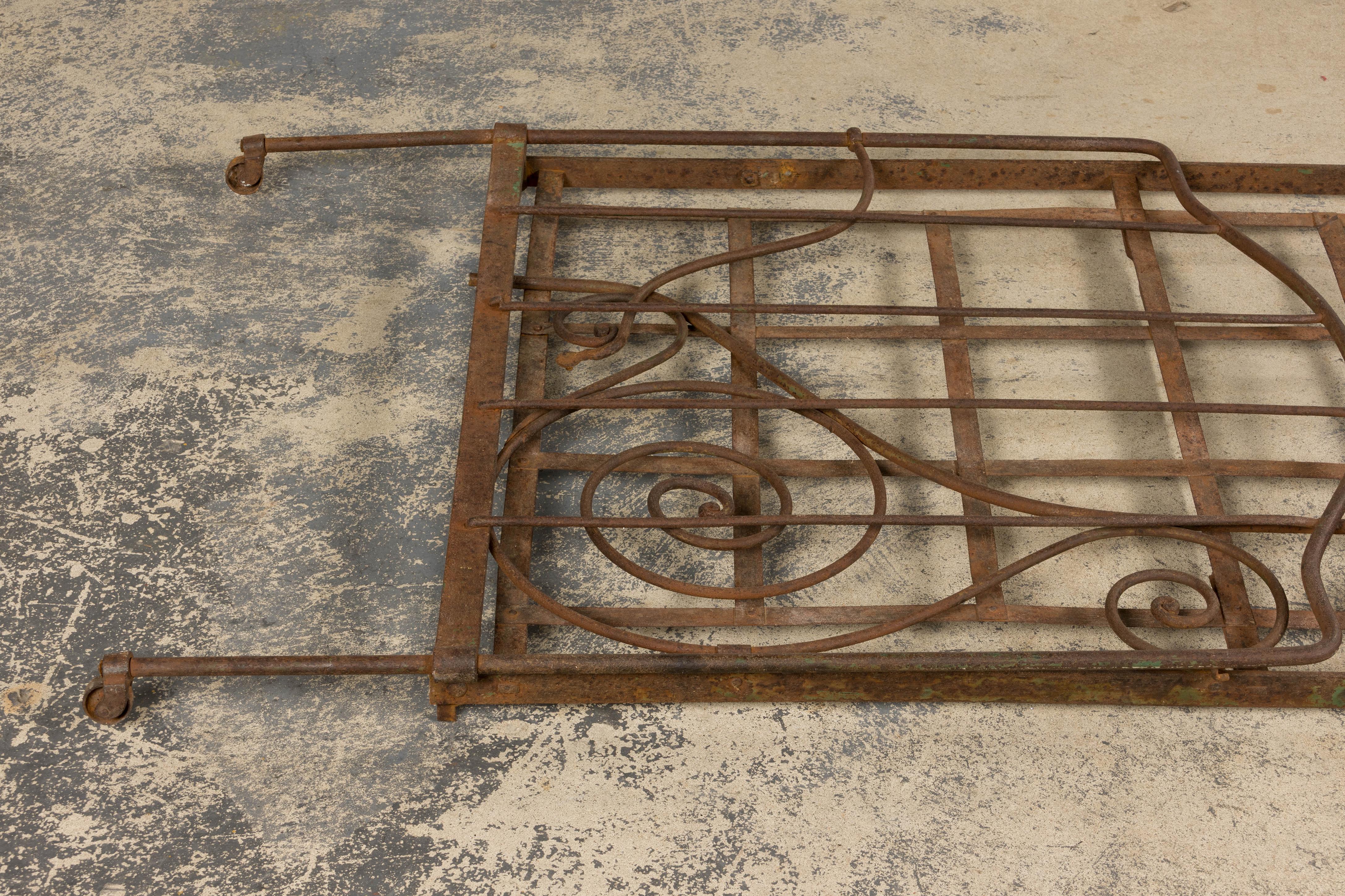 Letto da giorno per esterni in ferro battuto Napoleone III francese del XIX secolo in vendita 14