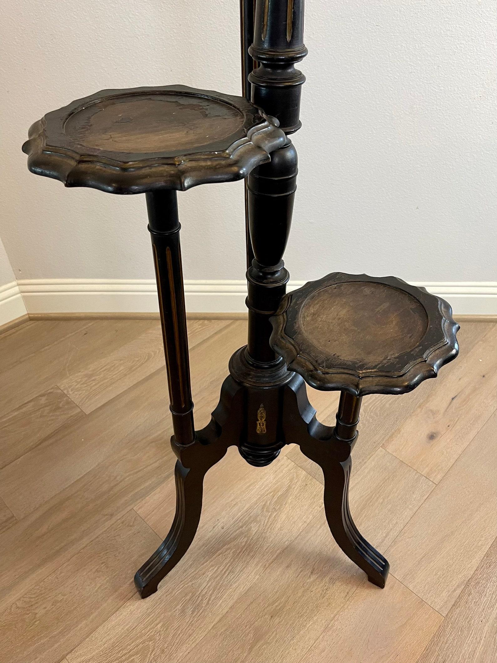 19th Century French Napoleon Sellette Tiered Etagere Stand In Good Condition For Sale In Forney, TX