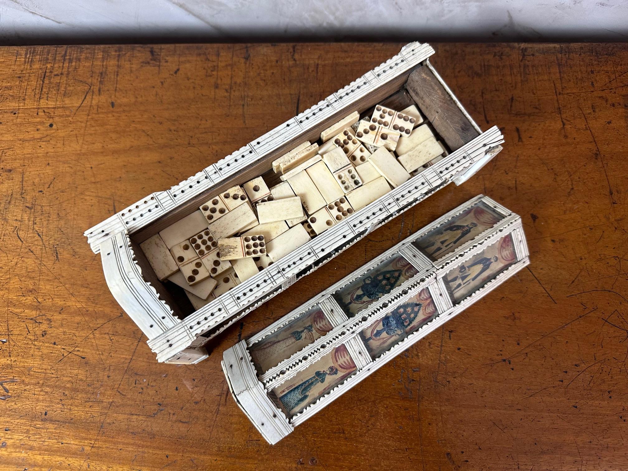 19th century French Napoleon War Soldier Work Domino Painted Basket, 1820s For Sale 8