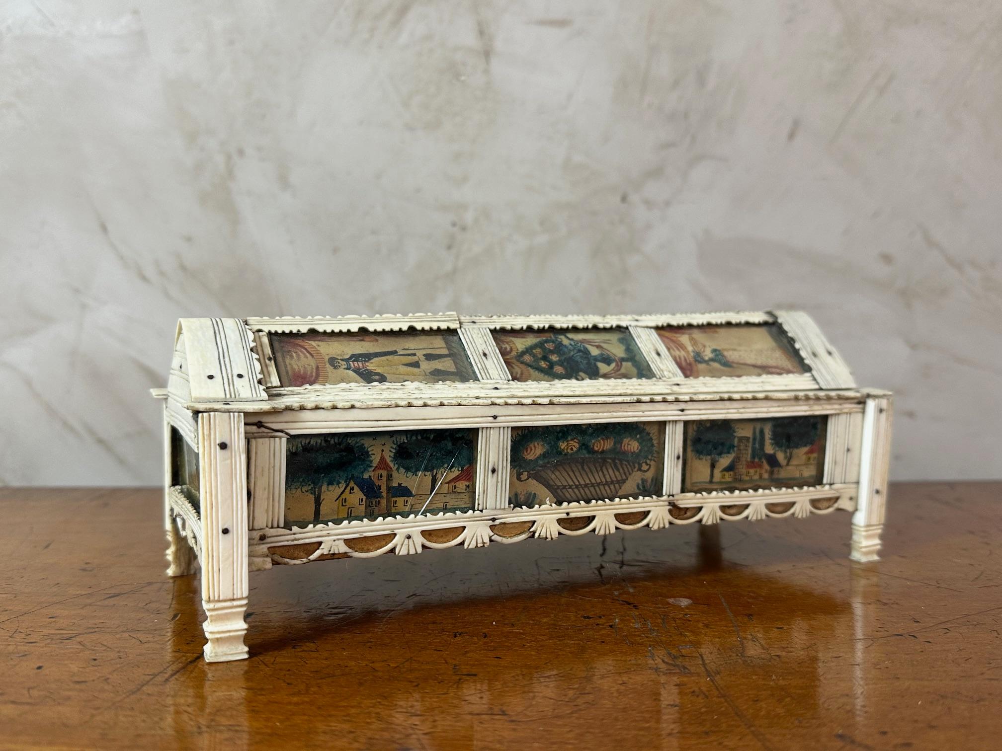 19th century French Napoleon War Soldier Work Domino Painted Basket, 1820s For Sale 4