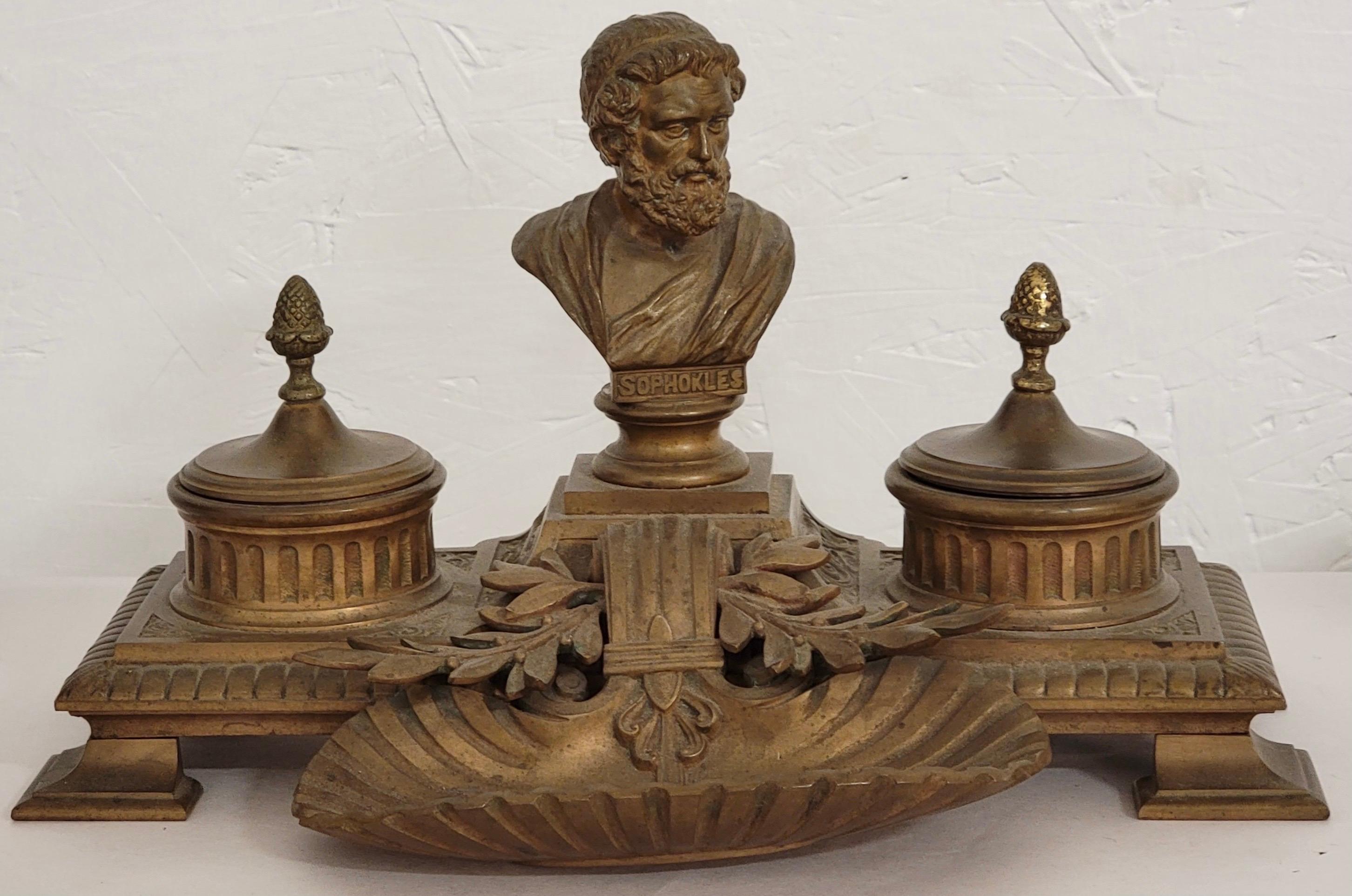 19th Century French Neo-Classical Style Gilt Bronze Desk Inkwell For Sale 3