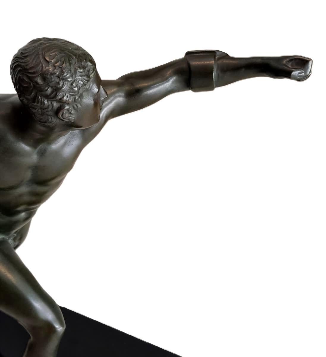 Bronzo neoclassico francese del XIX secolo, Gladiatore di Borghese, Grand Tour In condizioni buone in vendita a Dresden, DE