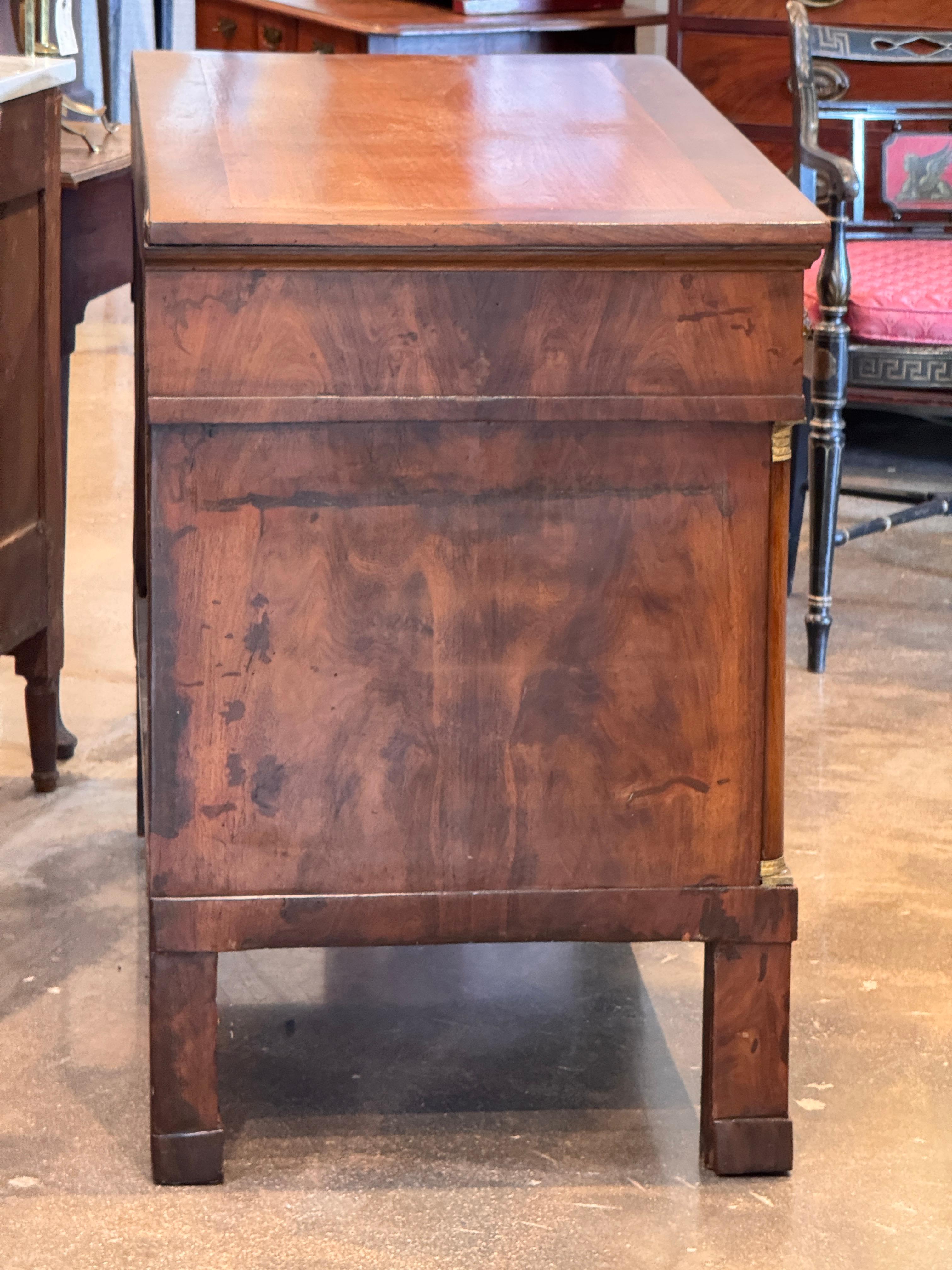 Cassapanca neoclassica francese del XIX secolo in vendita 5