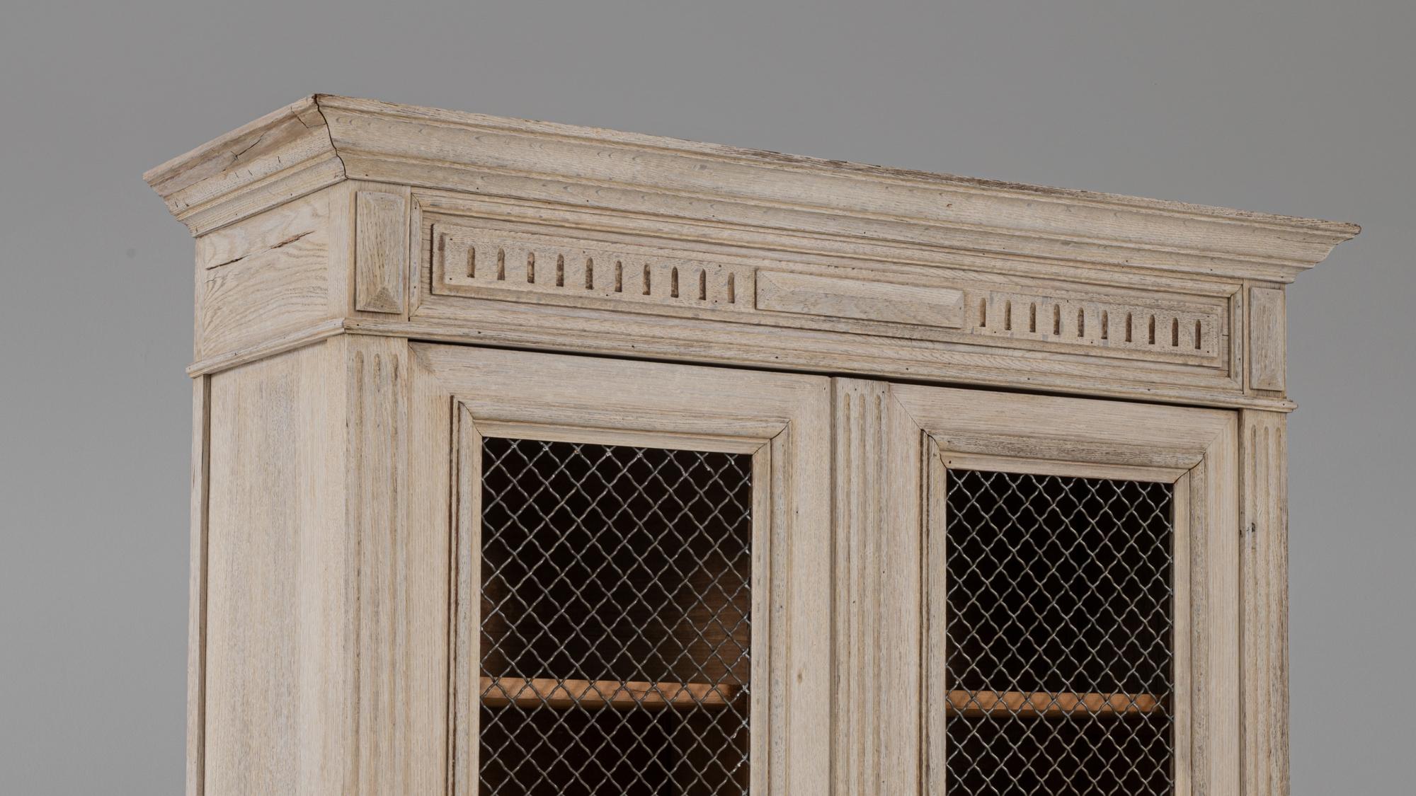 19th Century French Neoclassical Display Cabinet with Wire Doors For Sale 5