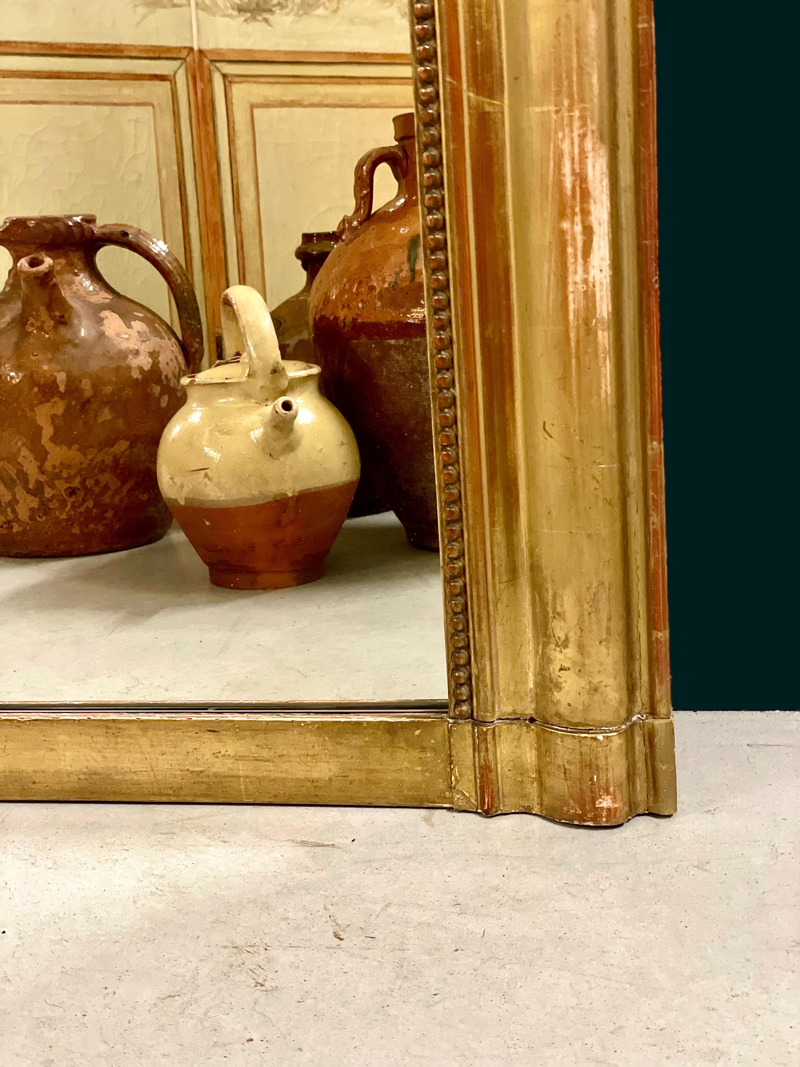 19th Century French Neoclassical Giltwood Trumeau Mirror For Sale 4