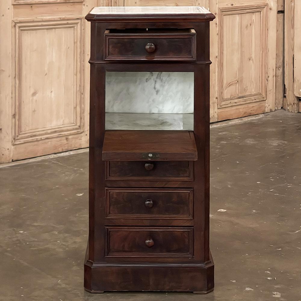 19th Century French Neoclassical Louis XVI Mahogany Nightstand ~ Carrara Marble For Sale 1