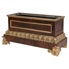 Französische neoklassizistische Jardinière aus Mahagoni mit Ormolu-Montierung aus dem 19.