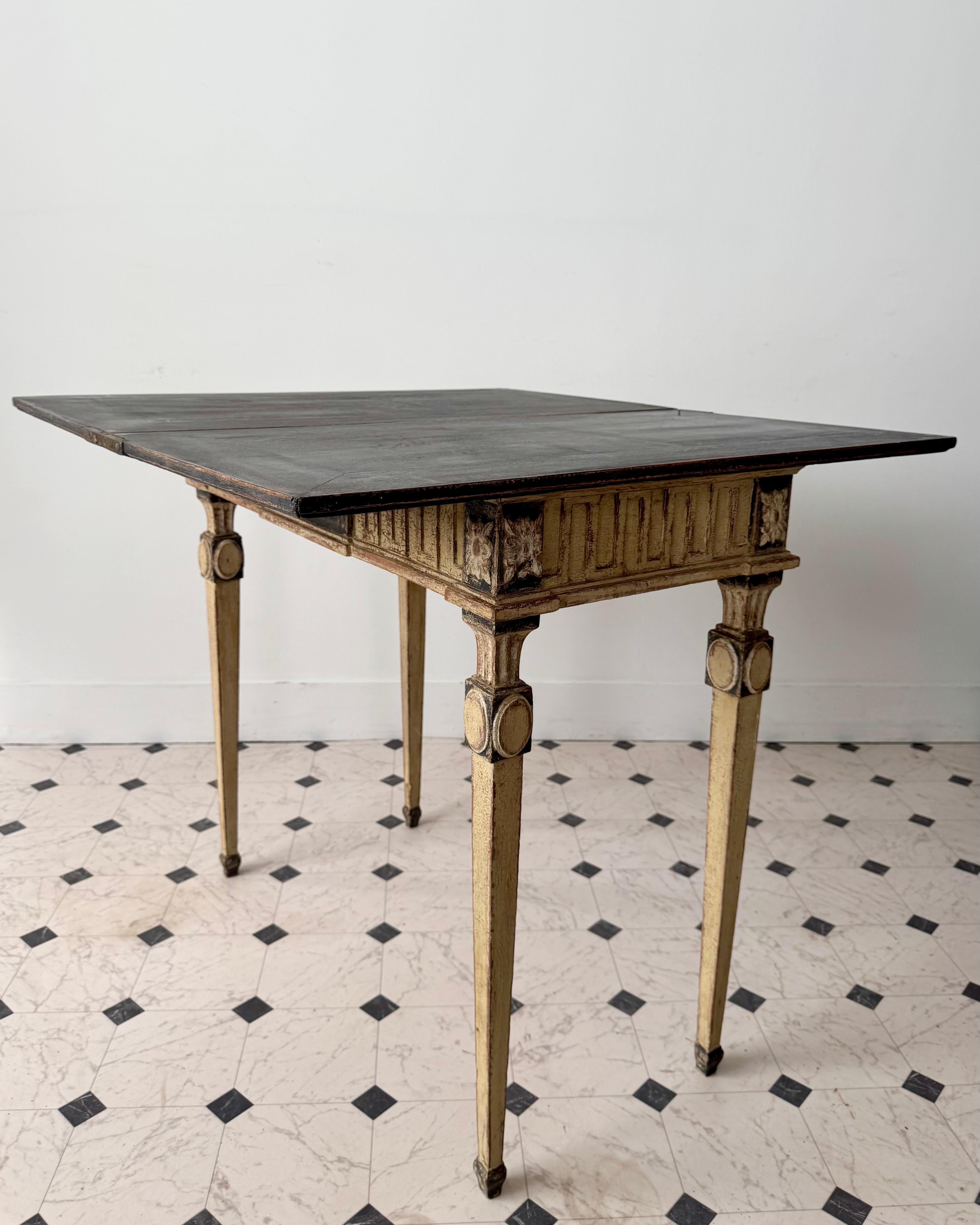 19th Century French Neoclassical Painted Console Table With Folding Top For Sale 5