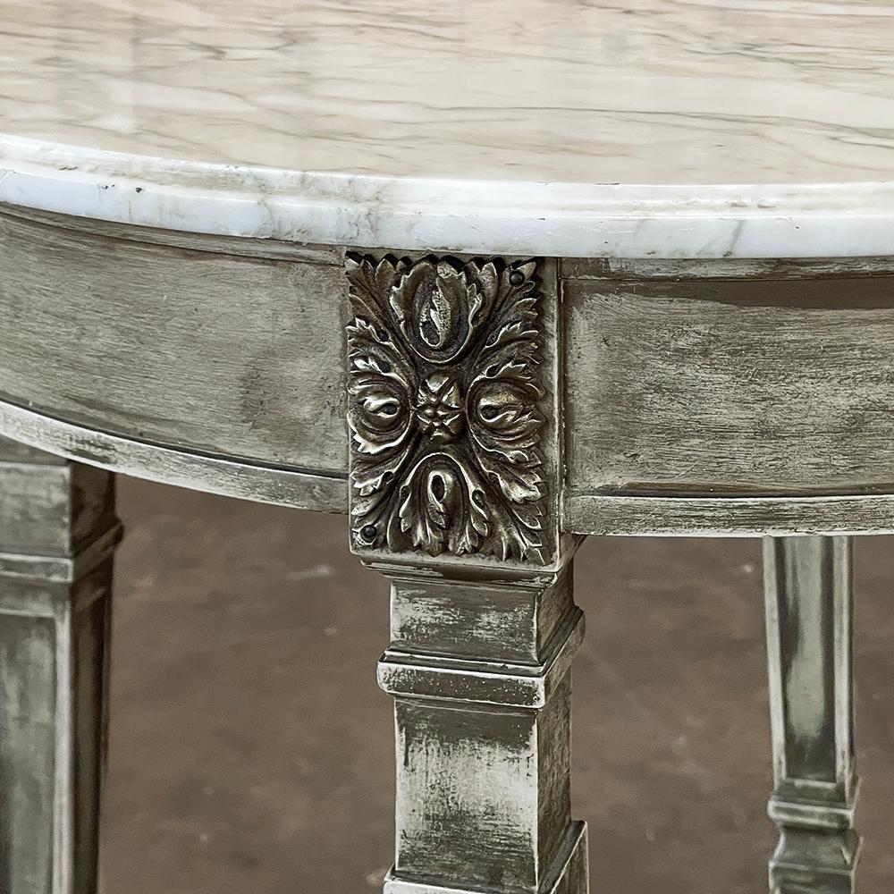 19th Century French Neoclassical Round Painted End Table with Carrara Marble Top For Sale 8