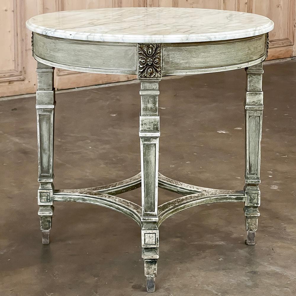Neoclassical Revival 19th Century French Neoclassical Round Painted End Table with Carrara Marble Top For Sale