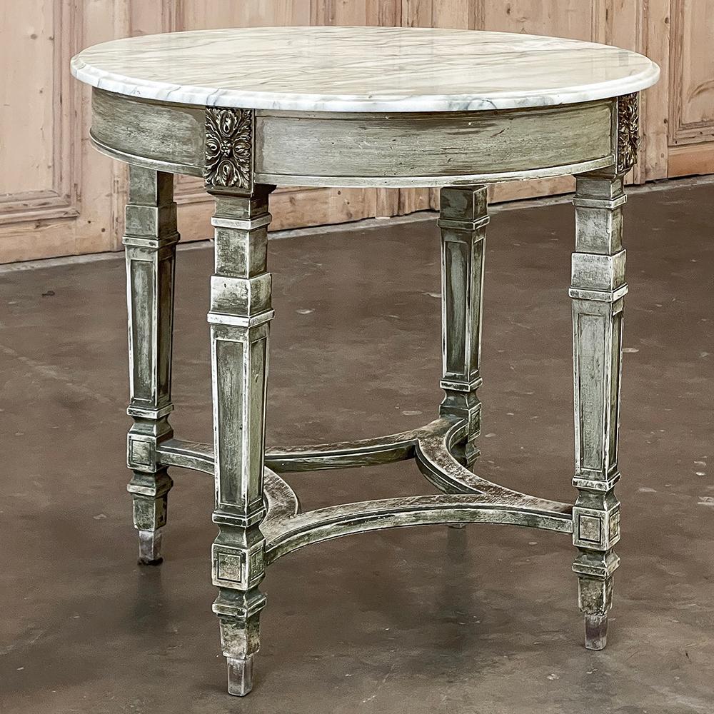 19th Century French Neoclassical Round Painted End Table with Carrara Marble Top In Good Condition For Sale In Dallas, TX