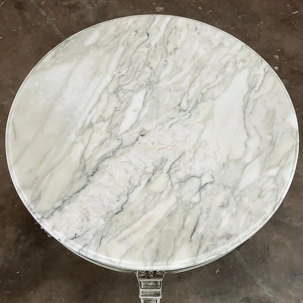 19th Century French Neoclassical Round Painted End Table with Carrara Marble Top For Sale 1