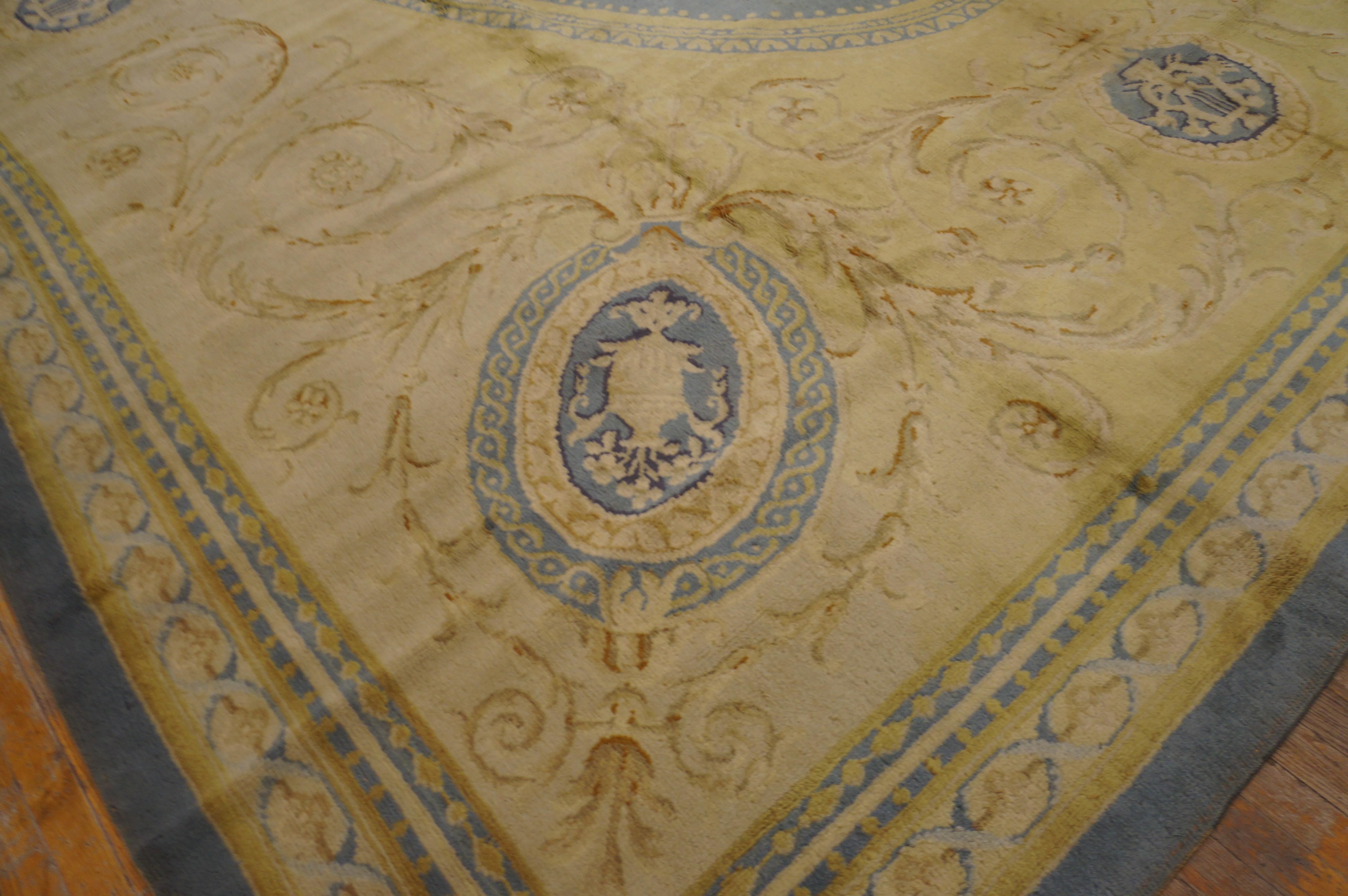 19th Century French Neoclassical Savonnerie Carpet ( 12'9