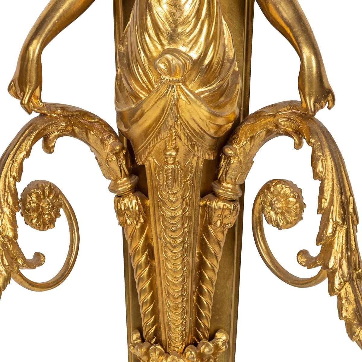 19th Century French Neoclassical Style Pair of Ormolu Gilt D'appliques, C.1870 For Sale 1