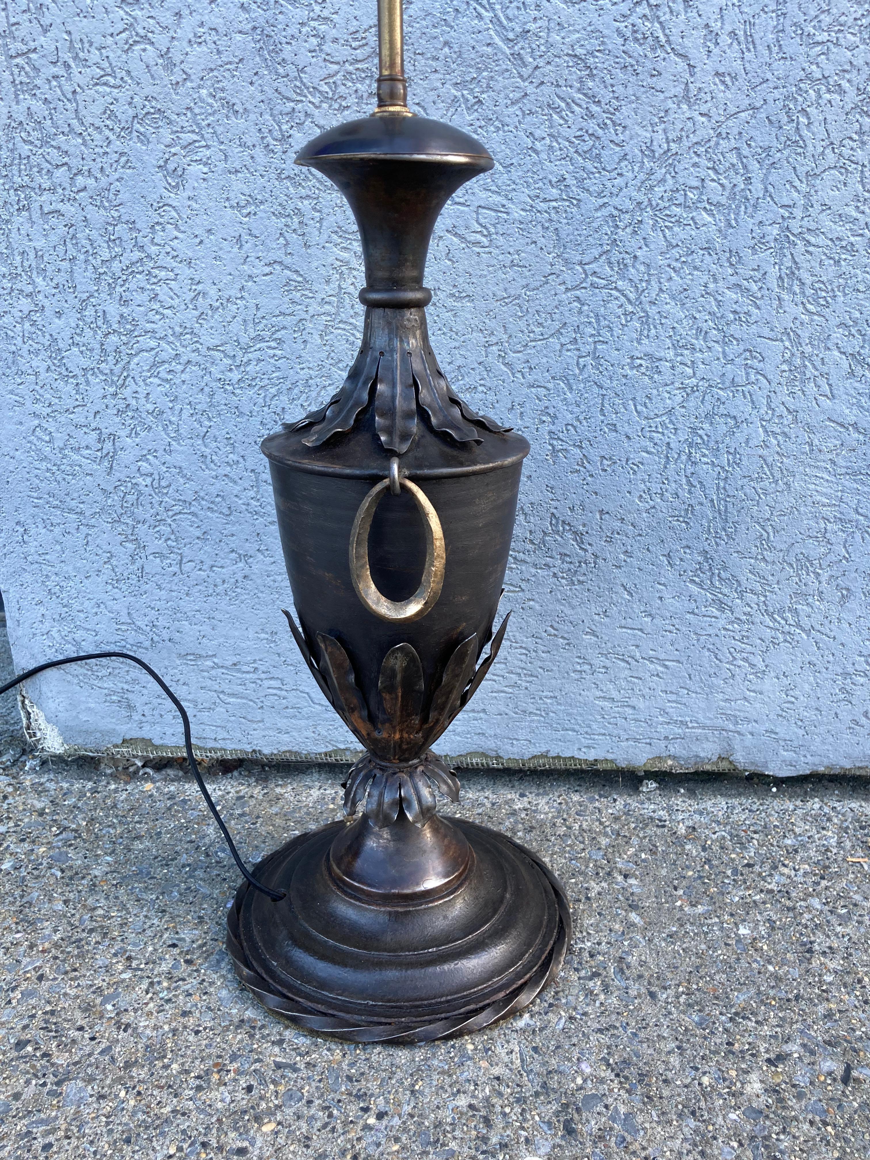 19th Century French Neoclassical Style Urn Form Steel Lamp For Sale 3
