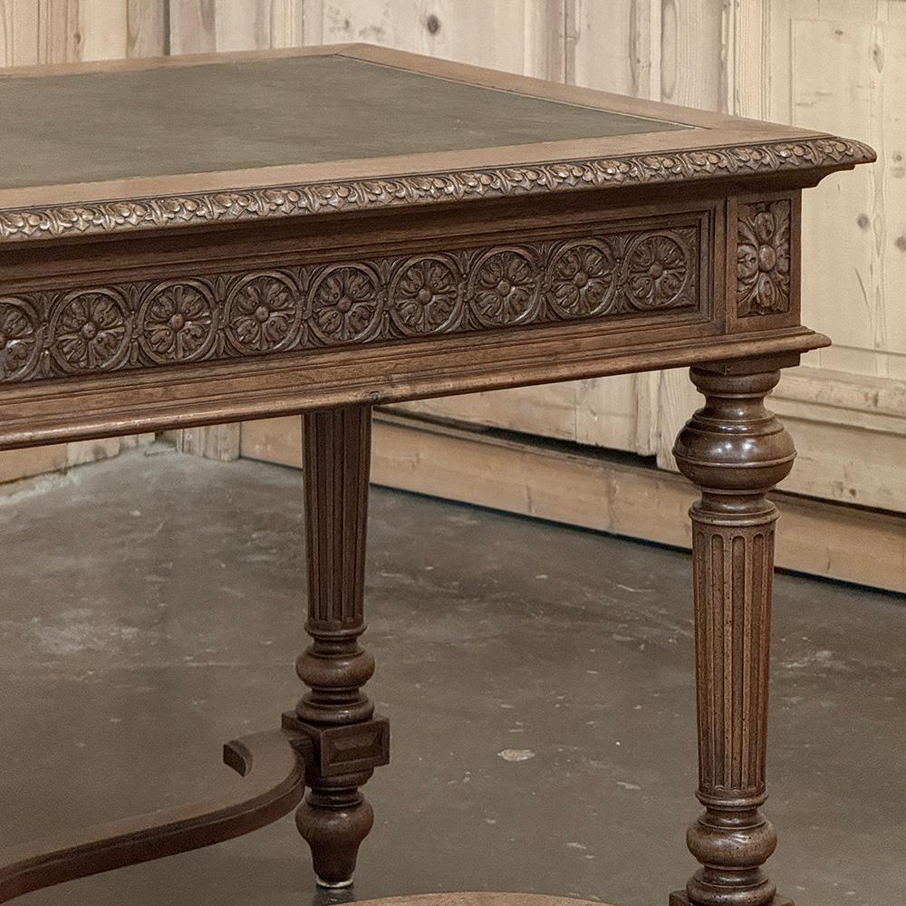 19th Century French Neoclassical Walnut Desk ~ Double Faced en venta 7