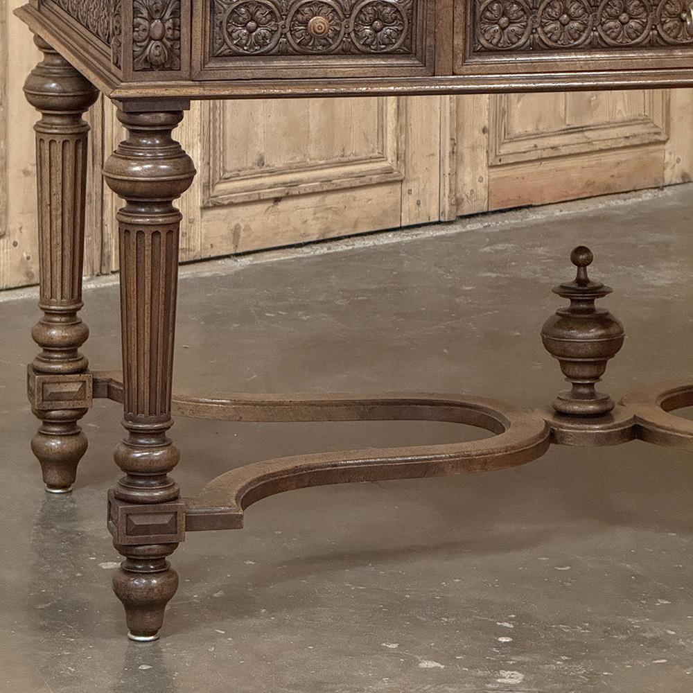 19th Century French Neoclassical Walnut Desk ~ Double Faced siglo XIX en venta