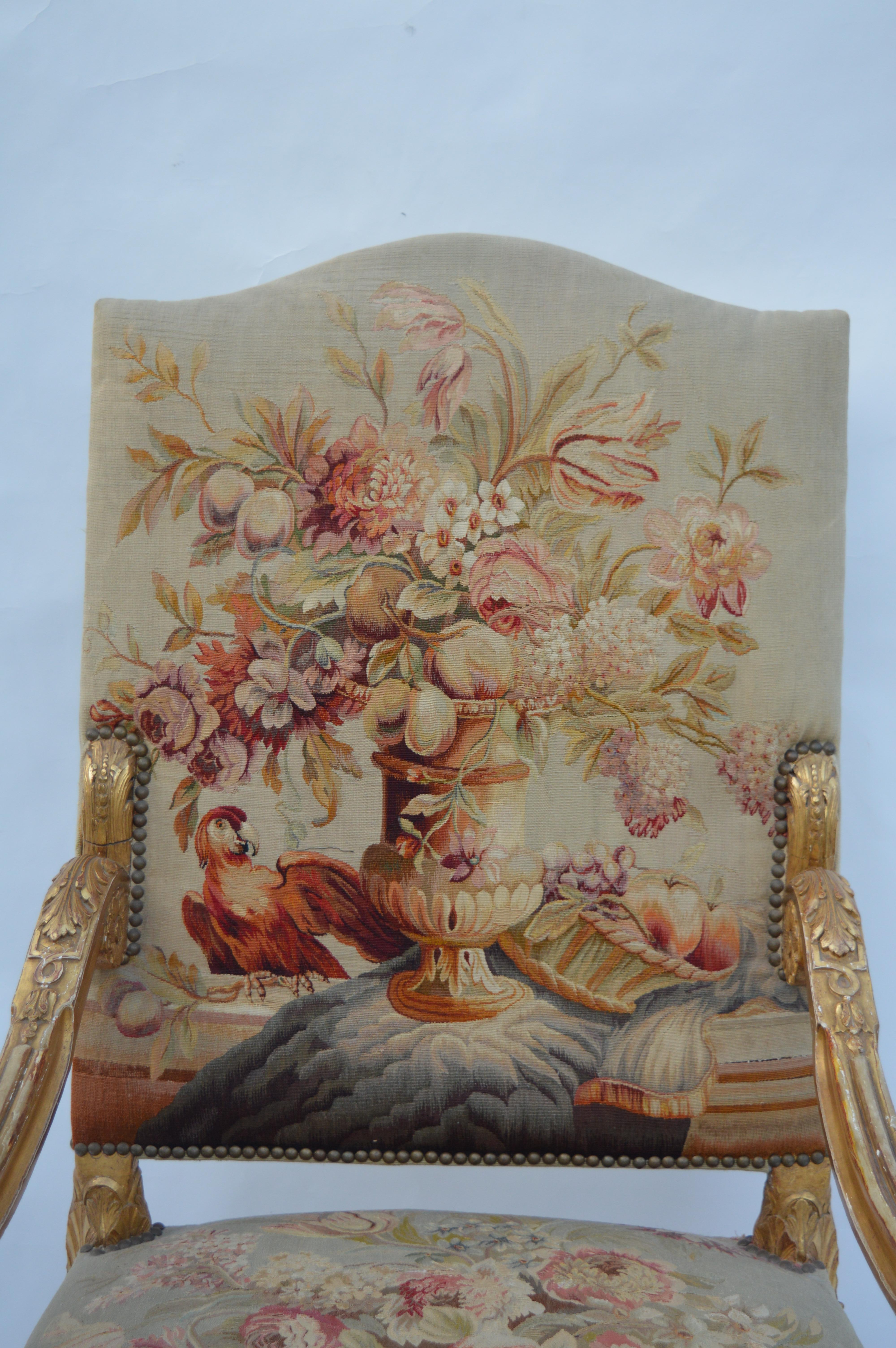 19th Century, French Neoclassical, Water Gilded, Hand-Carved Walnut Armchairs For Sale 6