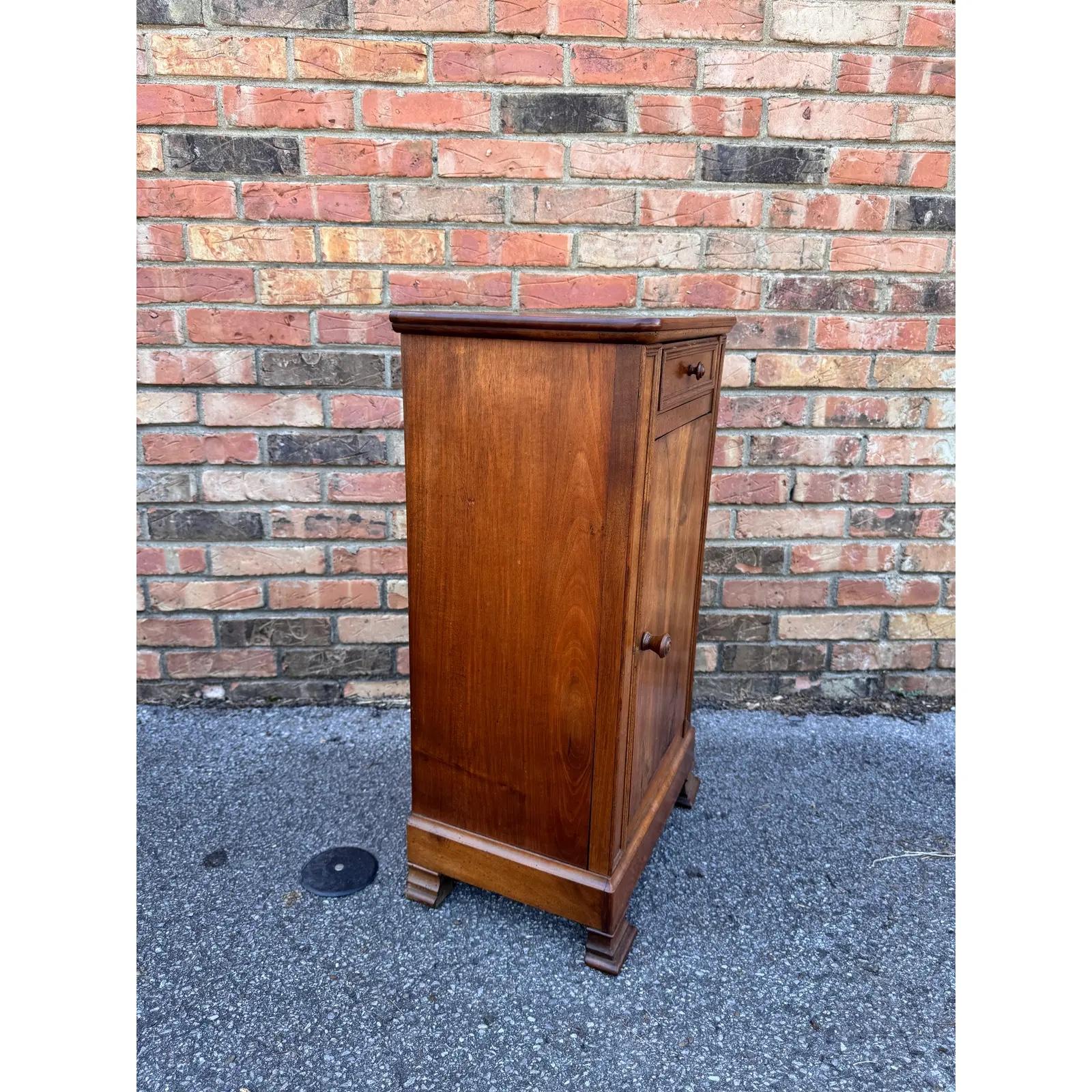 19th Century French Night Stand For Sale 1