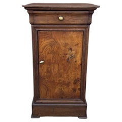 Armadi in Wood