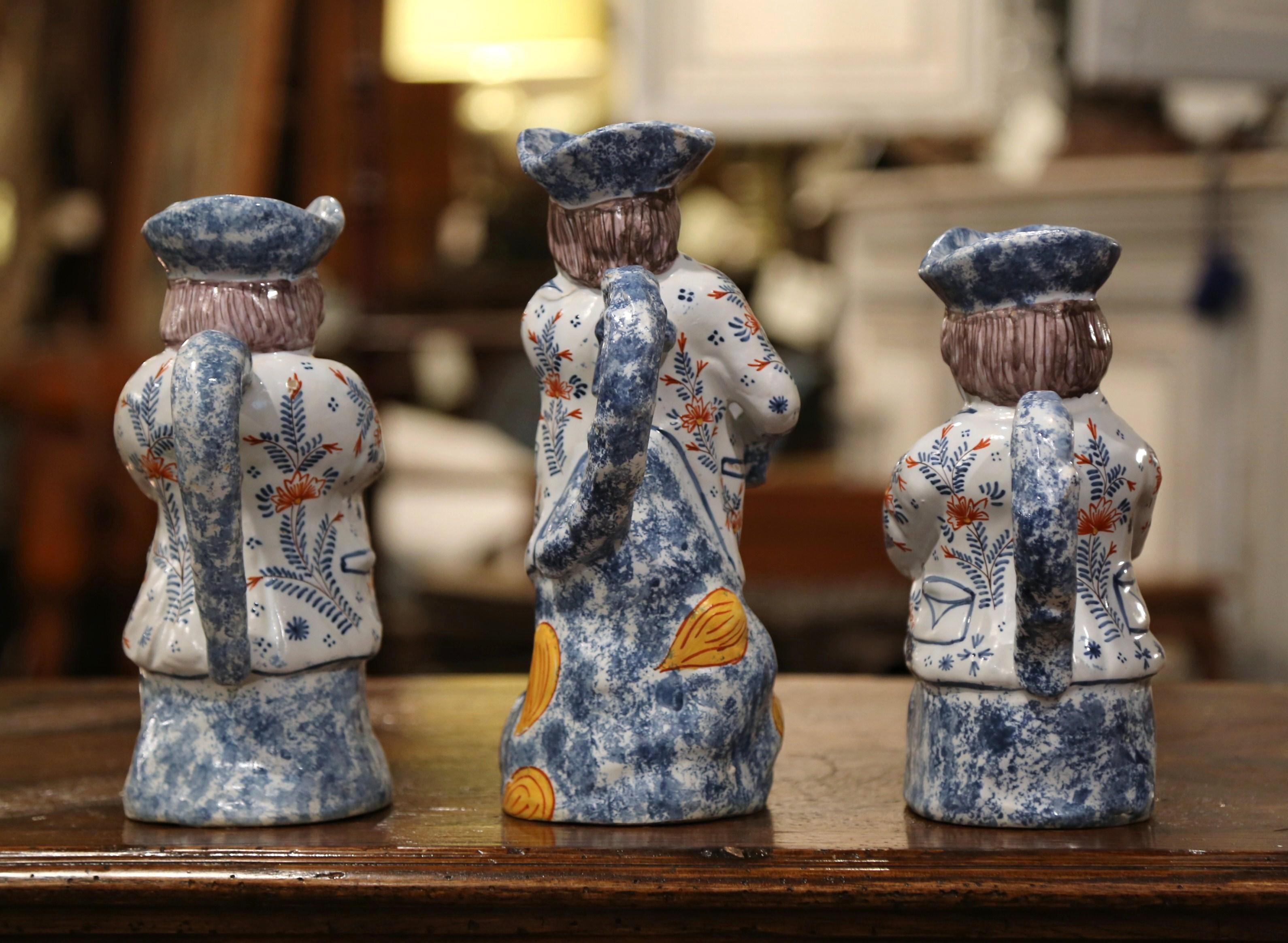 Hand-Crafted 19th Century French Normand Painted Barbotine Ceramic Pitchers, Set of Three For Sale