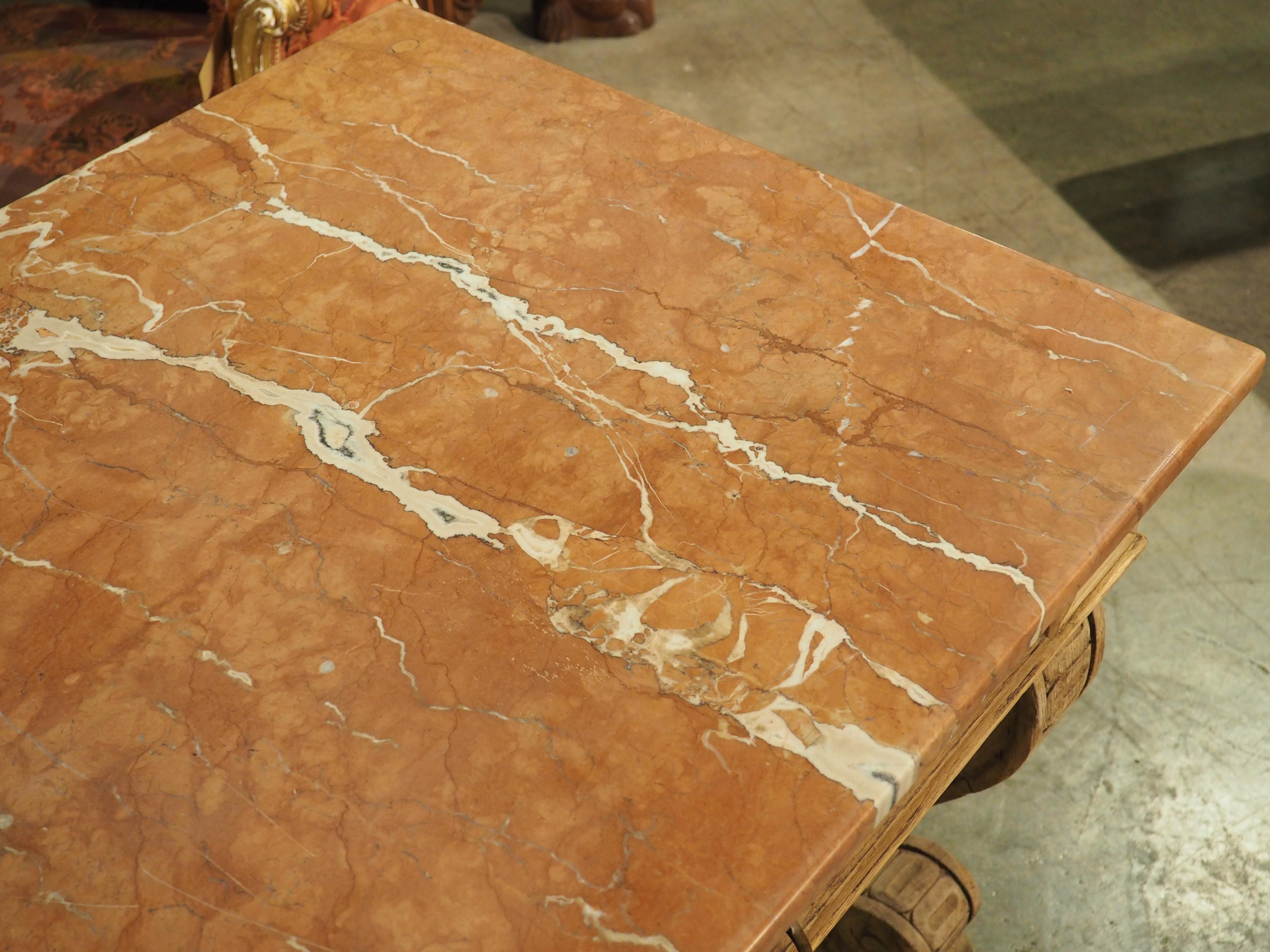 Consola de 2 cajones de roble francés del siglo XIX con tapa de mármol en venta 2