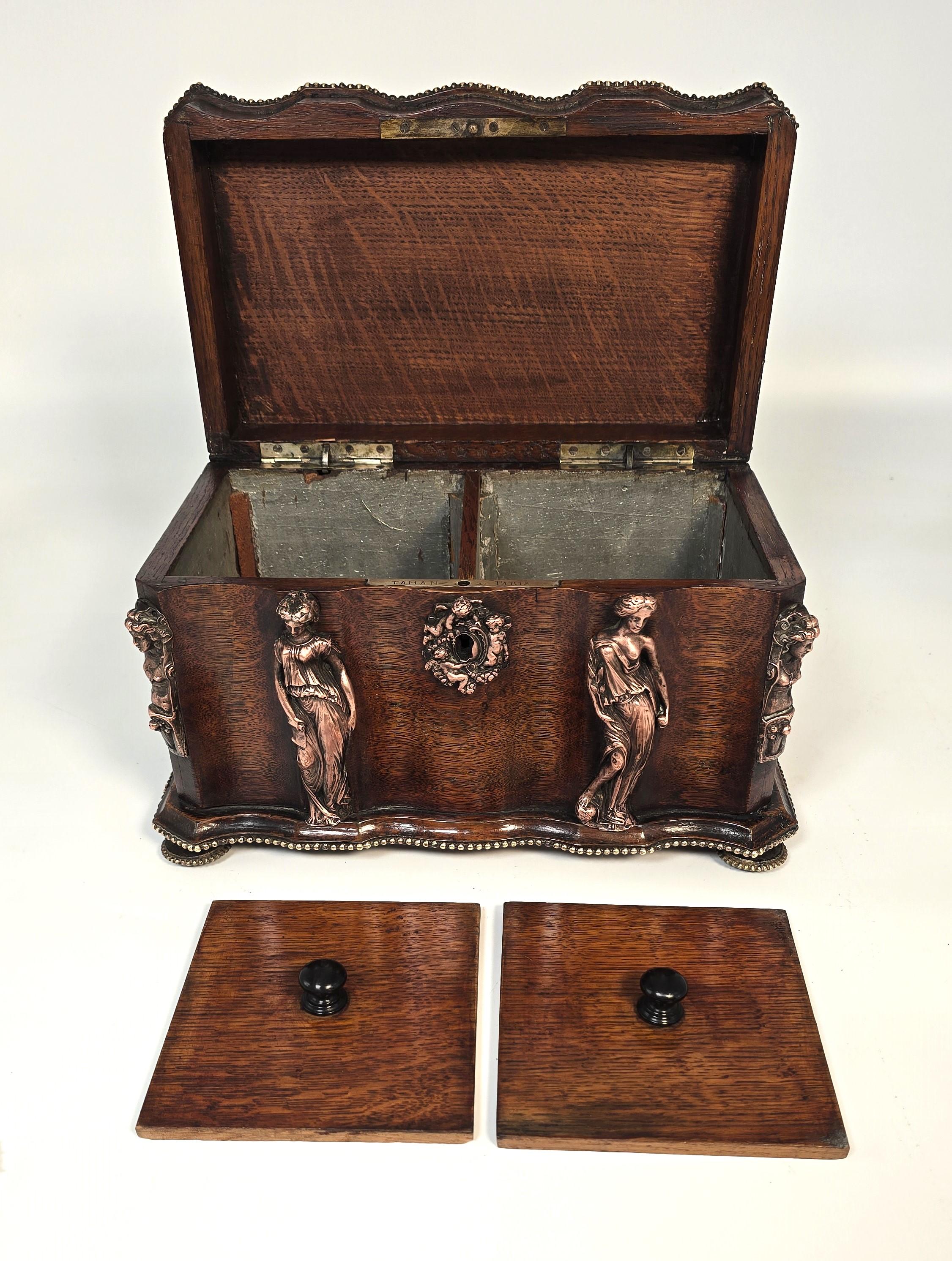 Portavivande francese del XIX secolo in Oak e ottone di Tahan Paris C1880 in vendita 13