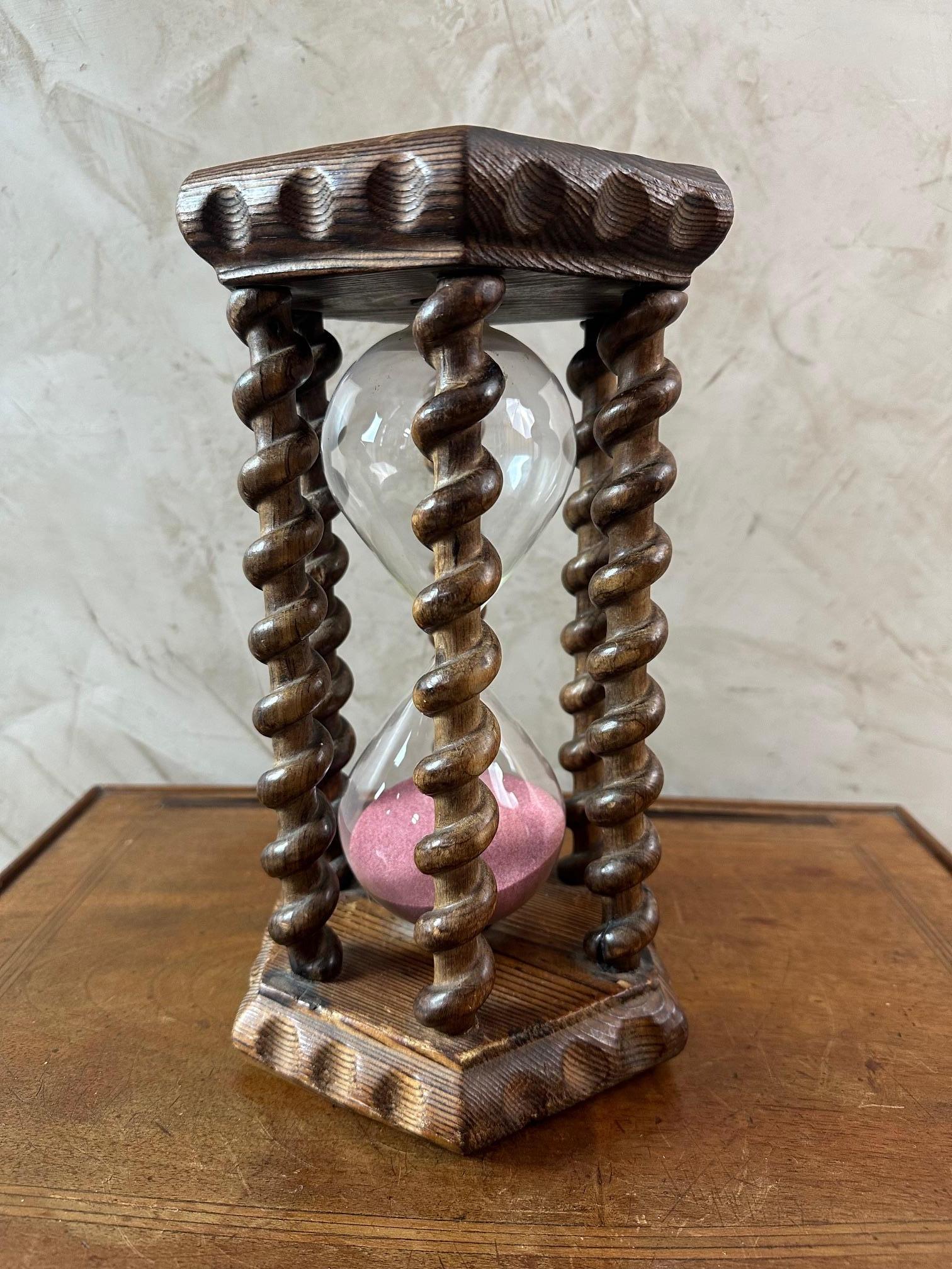 19th century French Oak and glass Hour Sand Timer, 1890s In Good Condition In LEGNY, FR