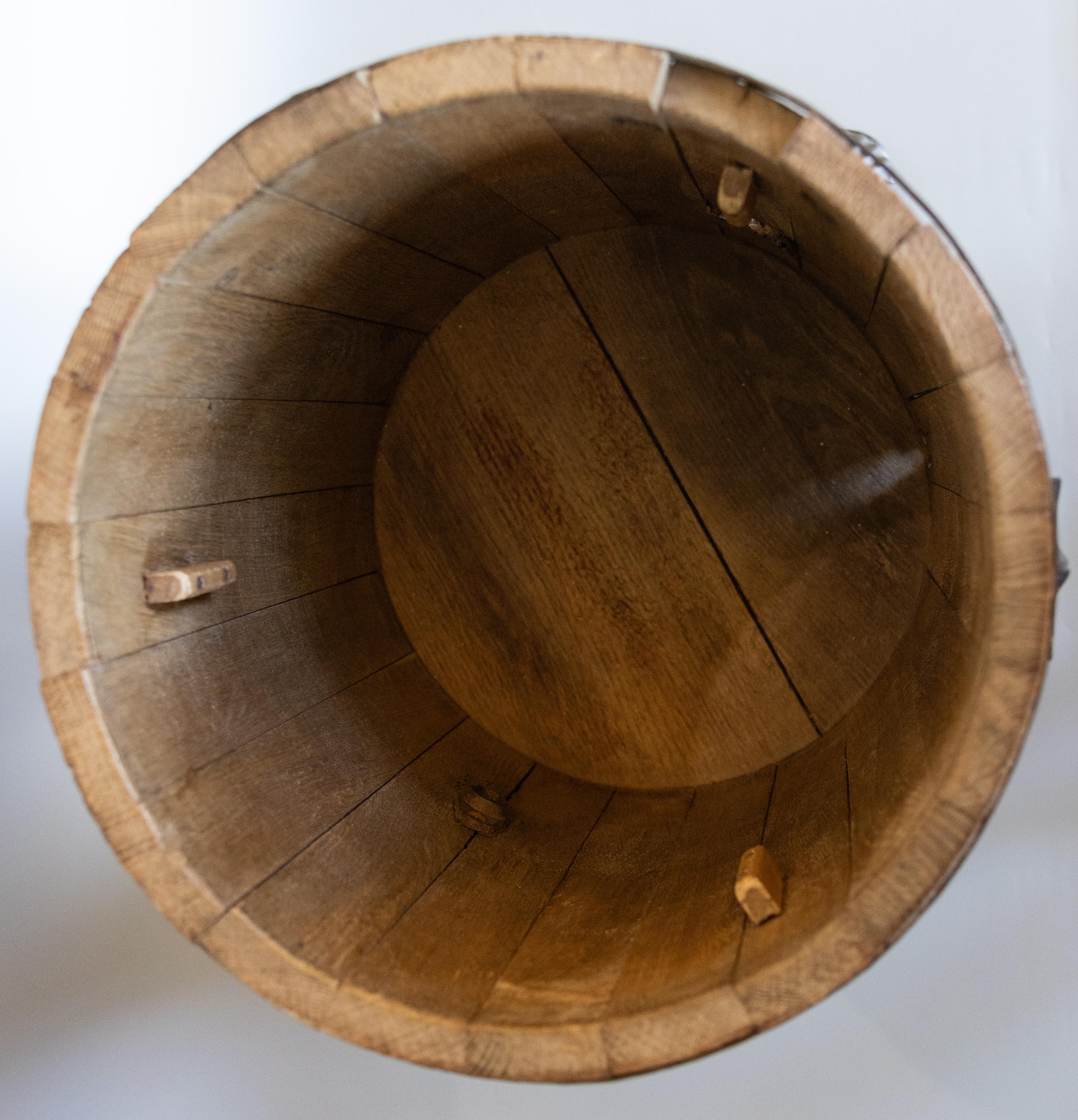 19. Jahrhundert Französisch Oak Barrel Beistelltisch im Angebot 5
