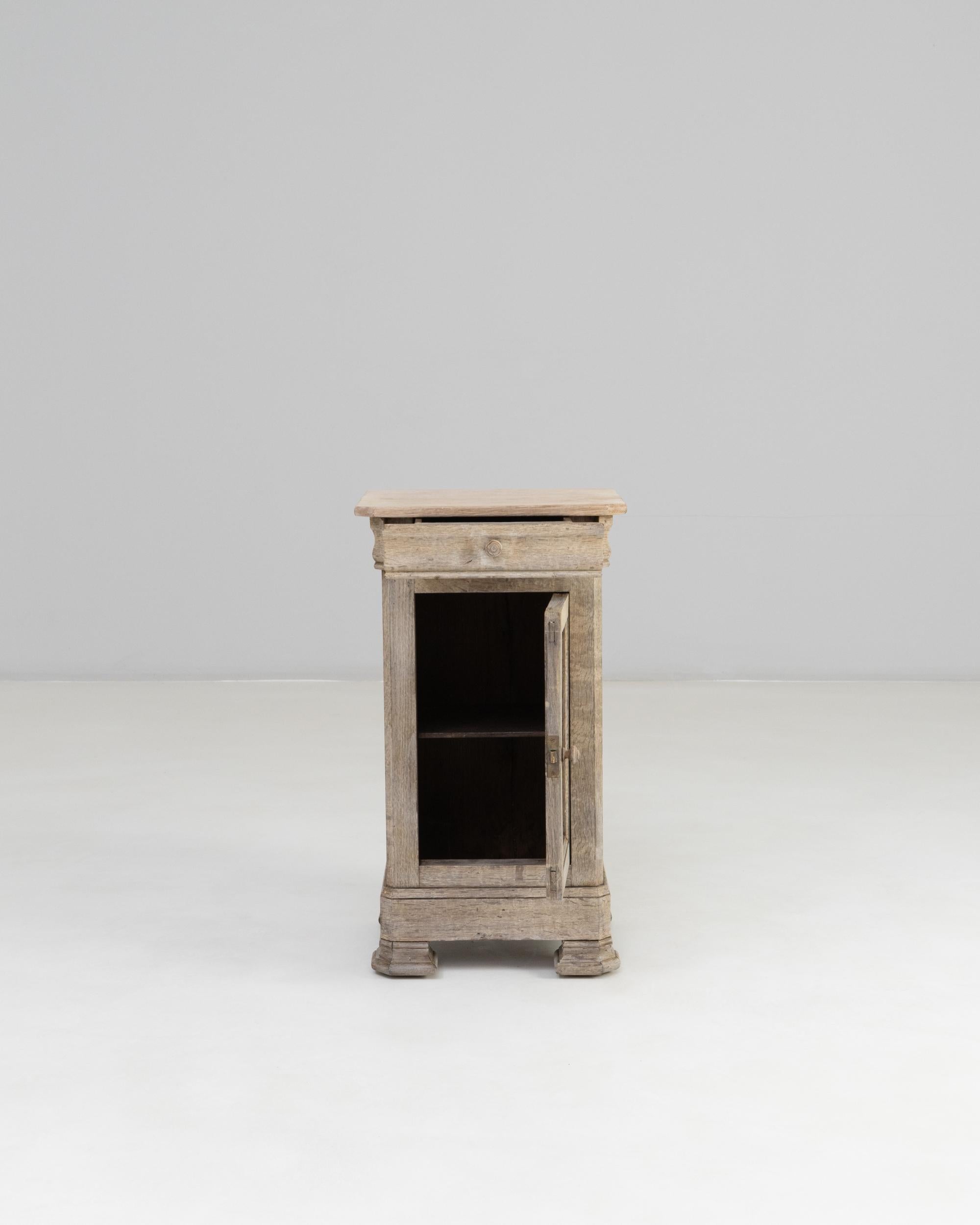 19th Century French Oak Bedside Table In Good Condition For Sale In High Point, NC