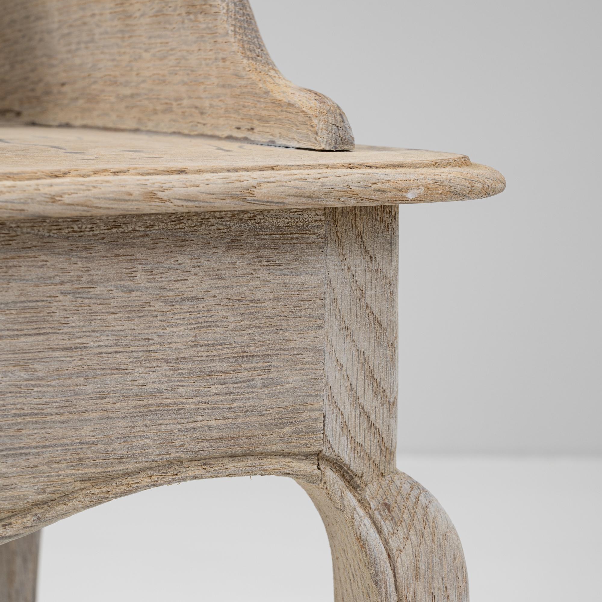 19th Century French Oak Bedside Table im Angebot 2