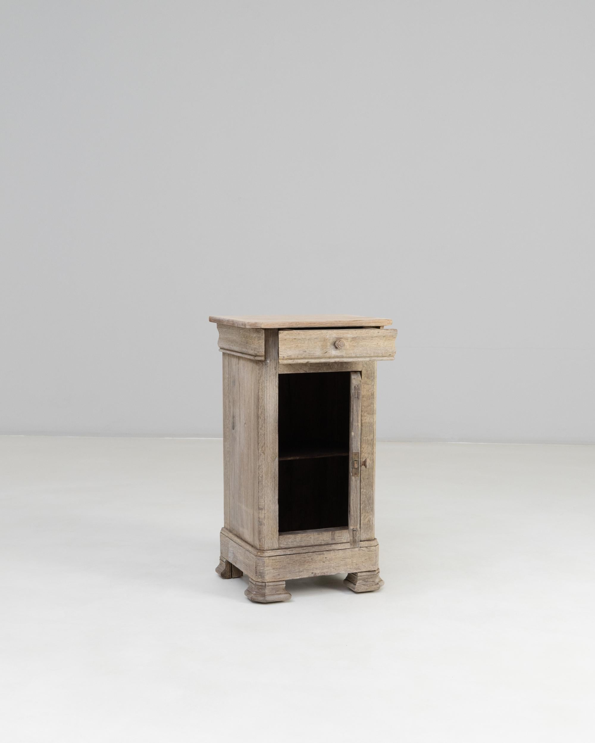 19th Century French Oak Bedside Table For Sale 5