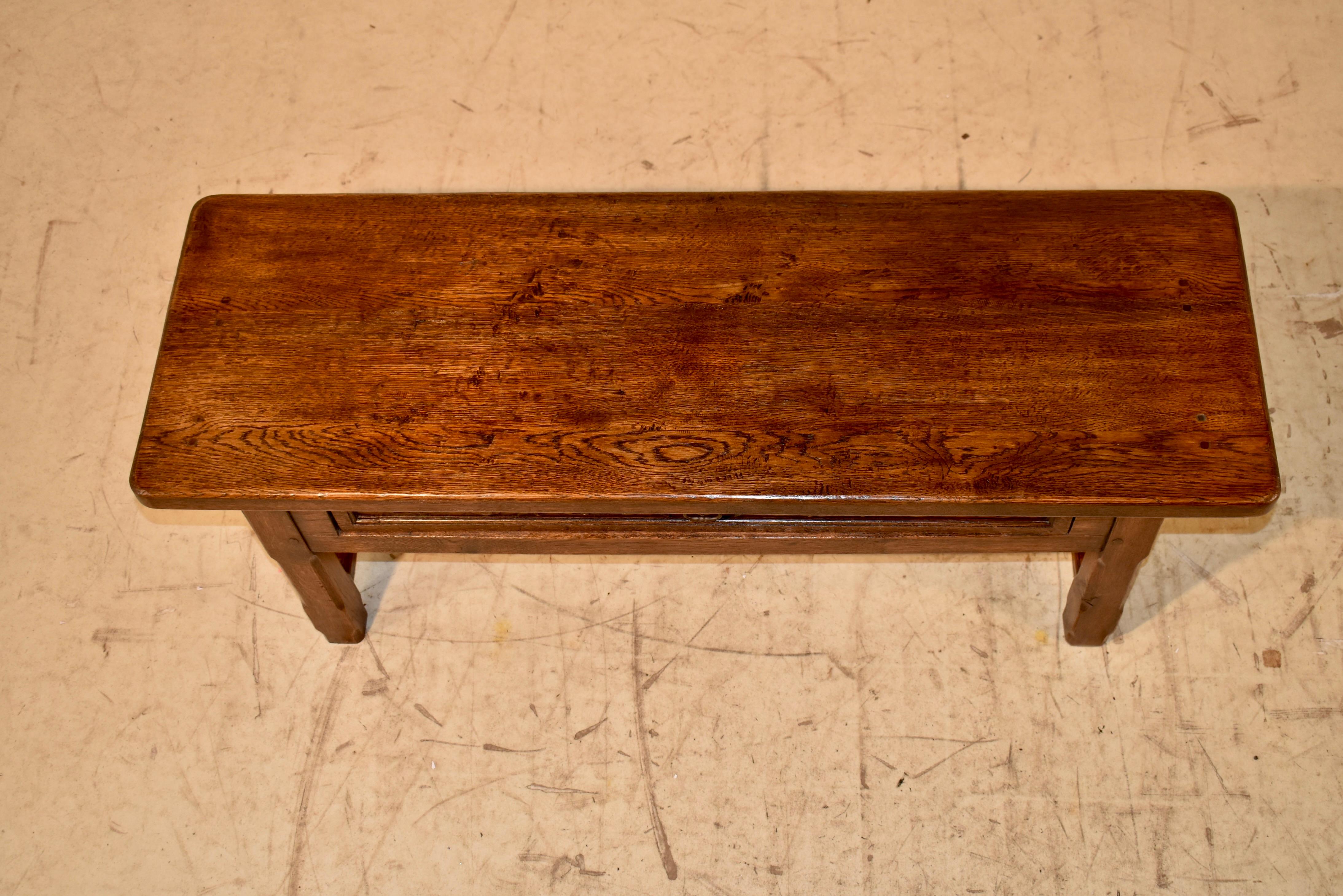 19th Century French Oak Bench with Single Drawer For Sale 4